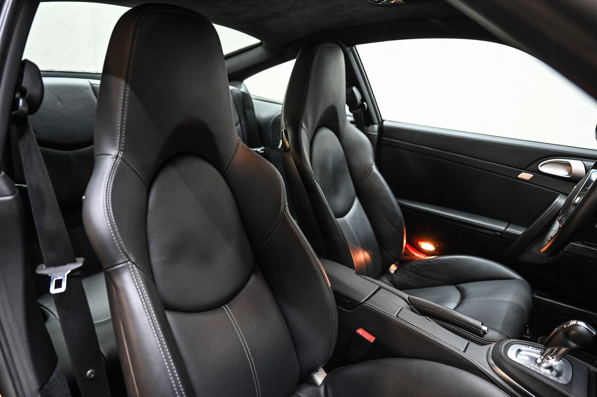 PORSCHE 911 Turbo S PDK-image-20