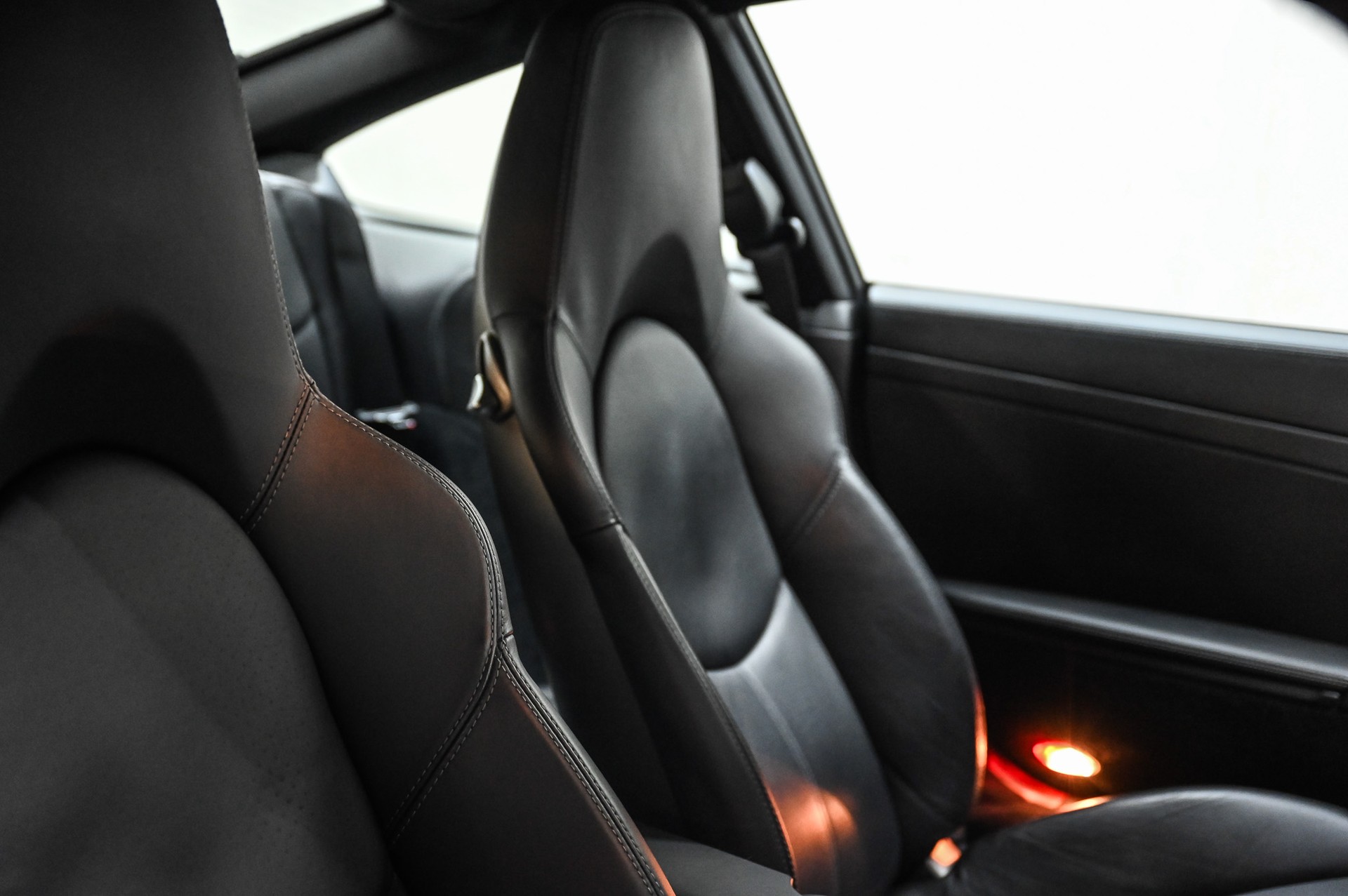 PORSCHE 911 Turbo S PDK-image-21