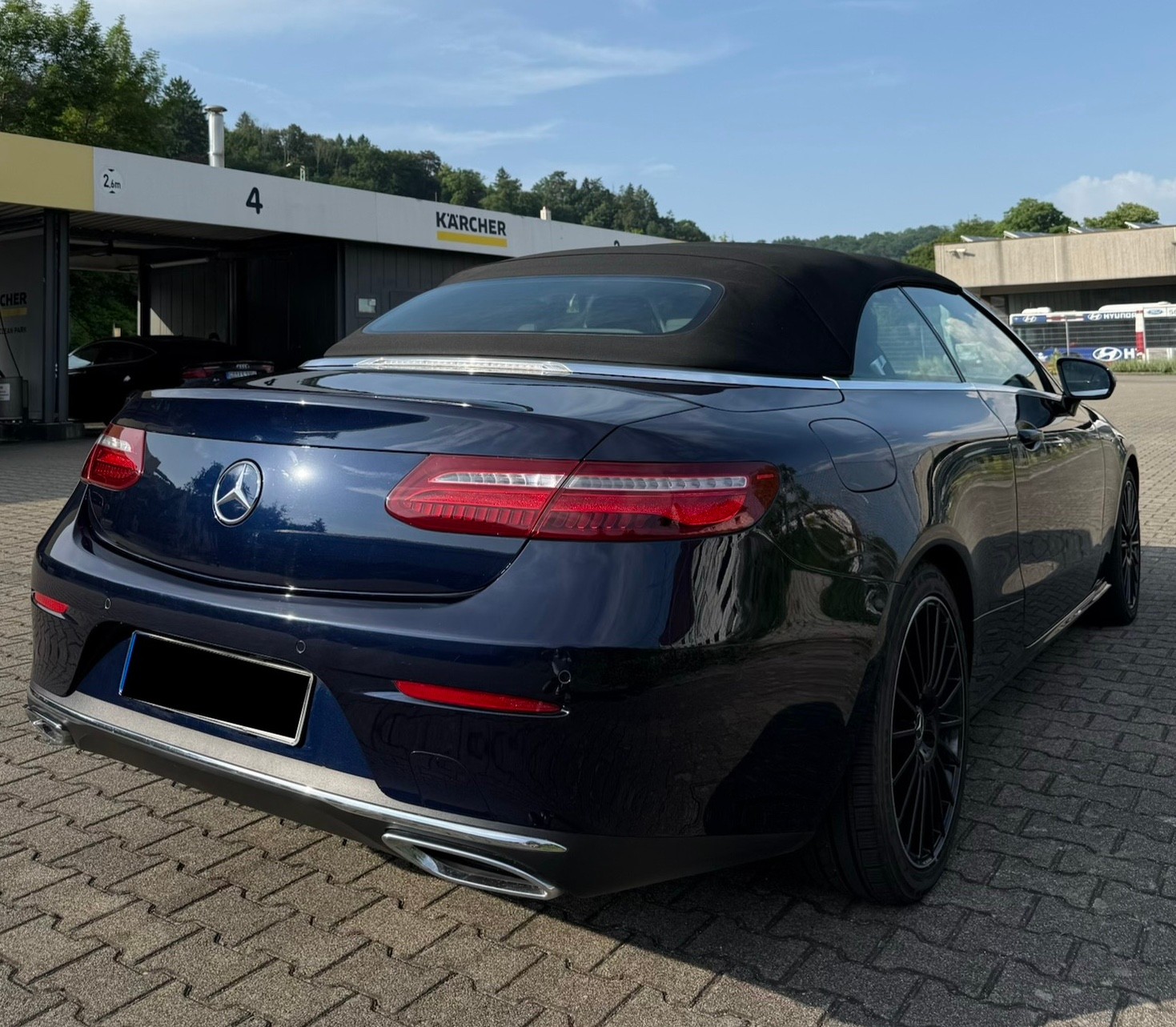 MERCEDES-BENZ E 220 d Avantgarde Cabriolet 9G-Tronic Airscarf Multibeam LED-image-1