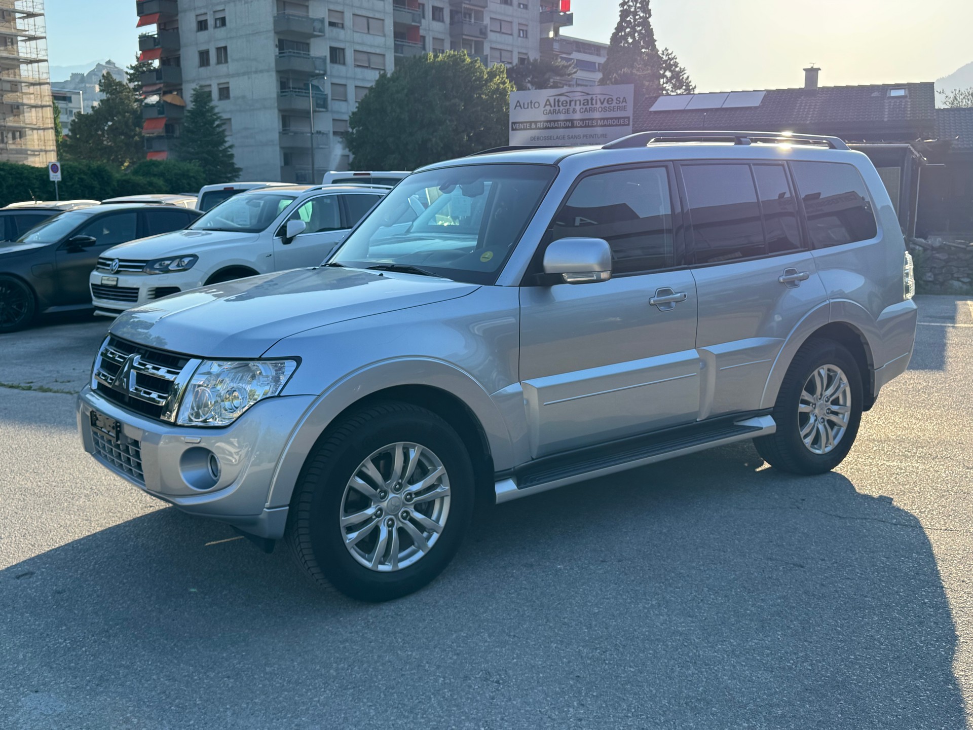MITSUBISHI Pajero 3.2 DI-D Professional Plus Automatic-image-6