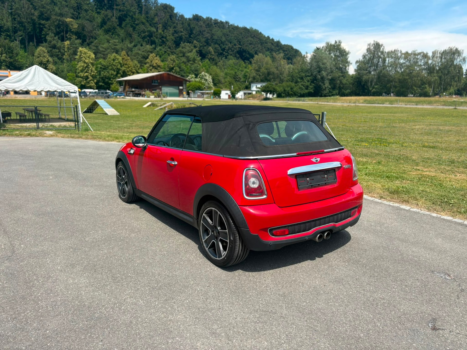 MINI Cooper S Cabriolet-image-5