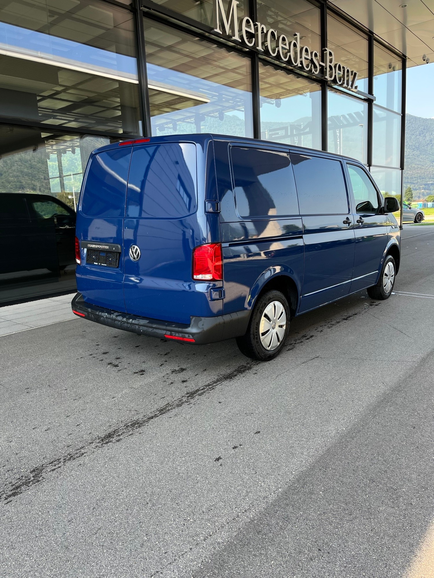 VW T6.1 2.0 TDI-image-1
