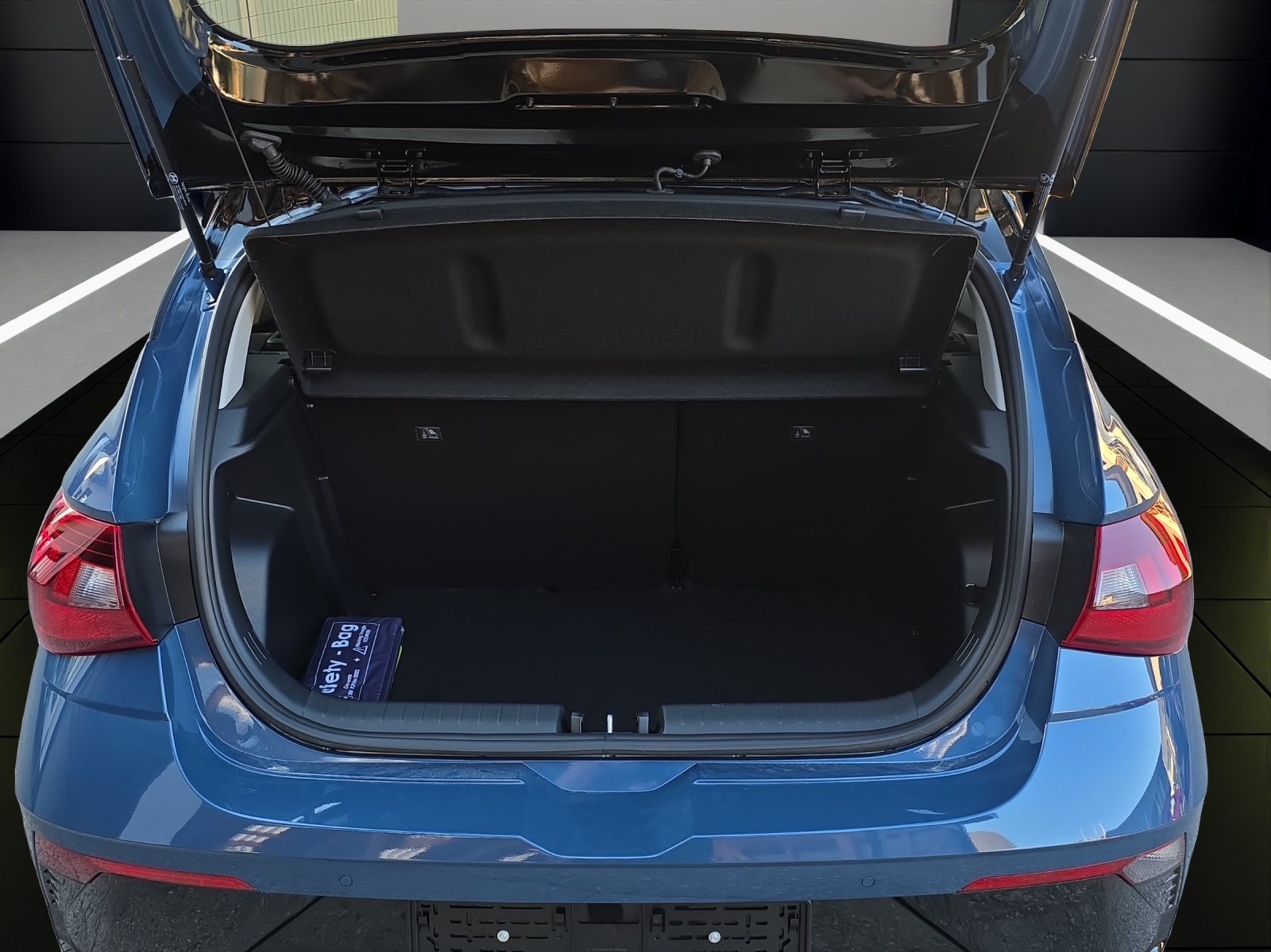 HYUNDAI i20 1.0 T-GDi Amplia DCT-image-12