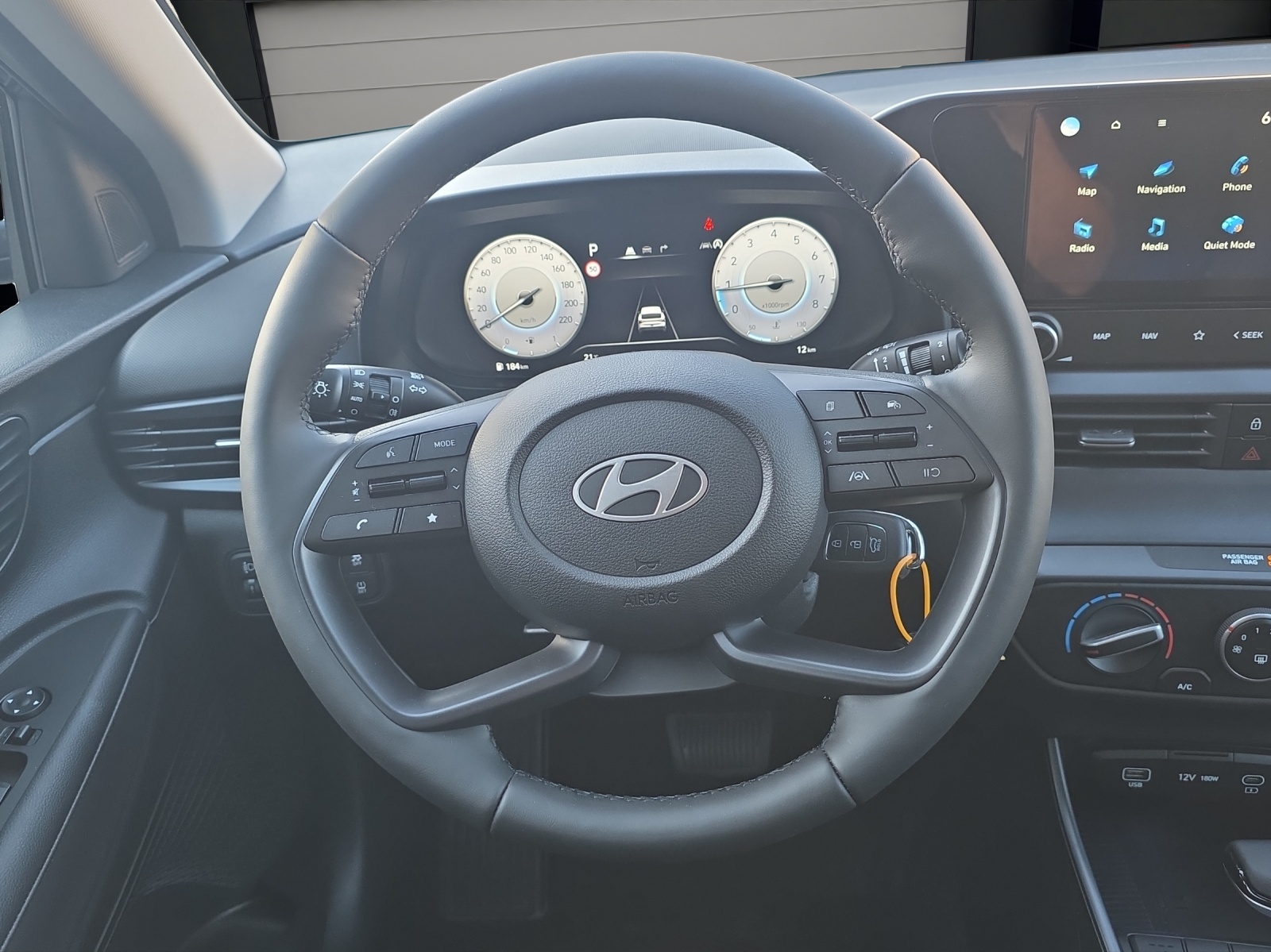 HYUNDAI i20 1.0 T-GDi Amplia DCT-image-6