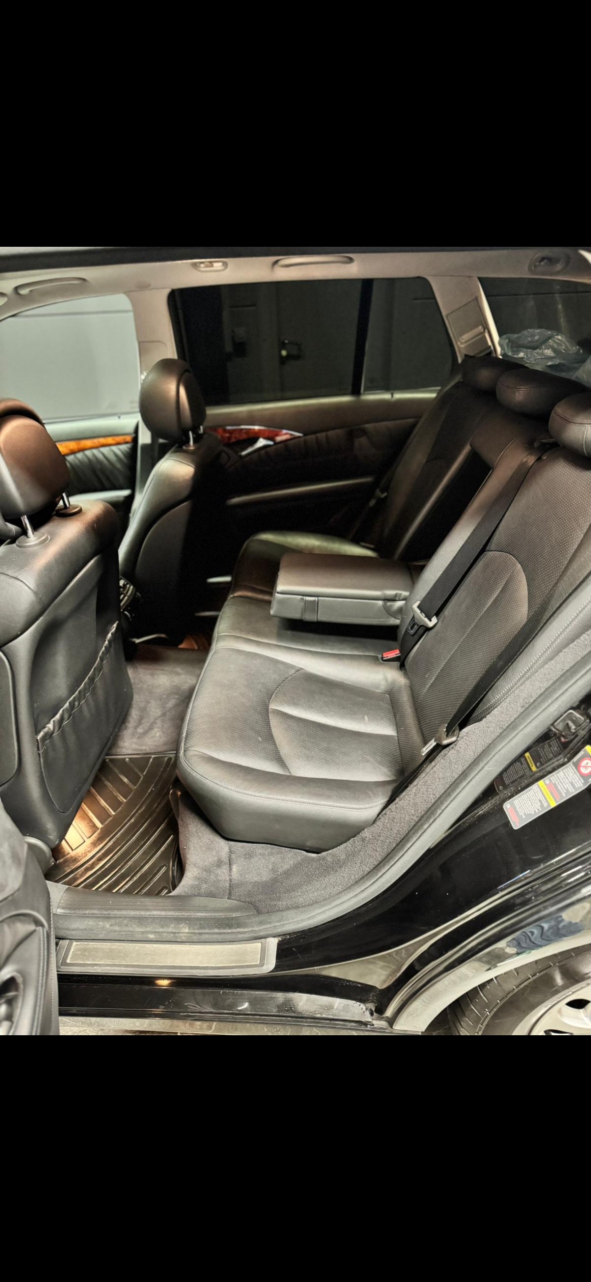 MERCEDES-BENZ E 350 Avantgarde 4Matic Automatic-image-12