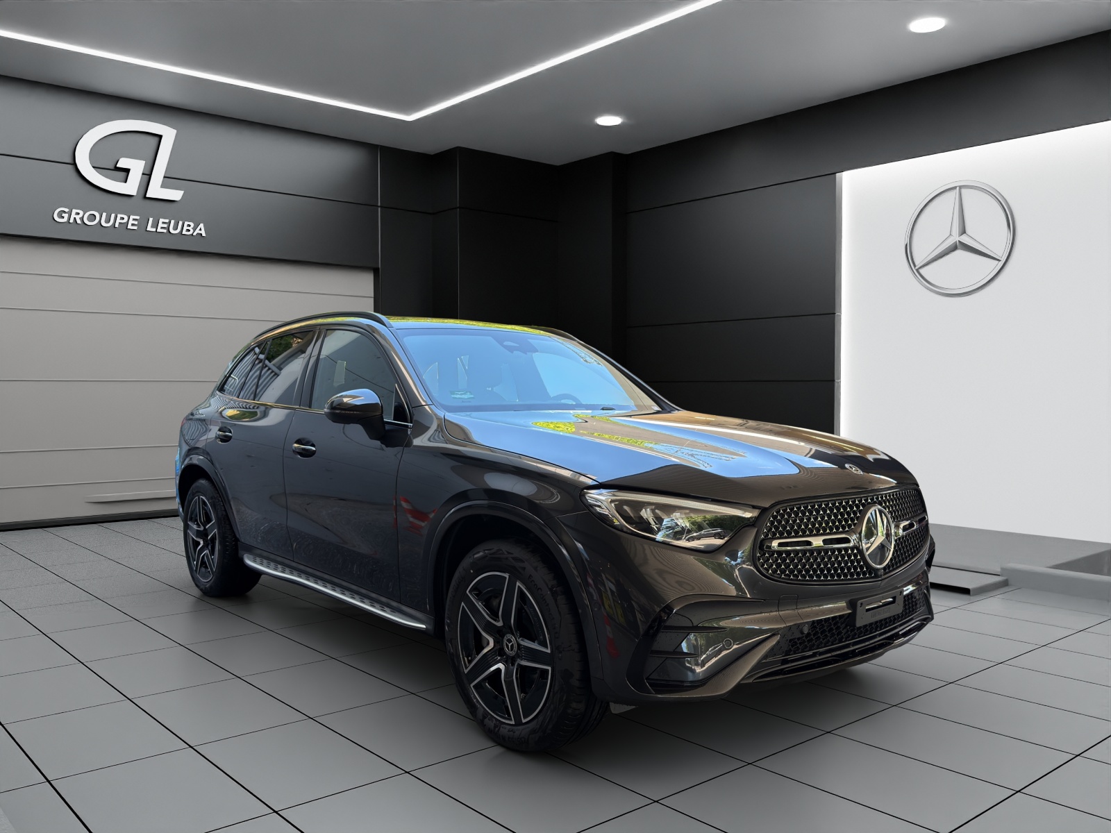MERCEDES-BENZ GLC 300 e 4Matic EQ Star 9G-Tronic-image-0