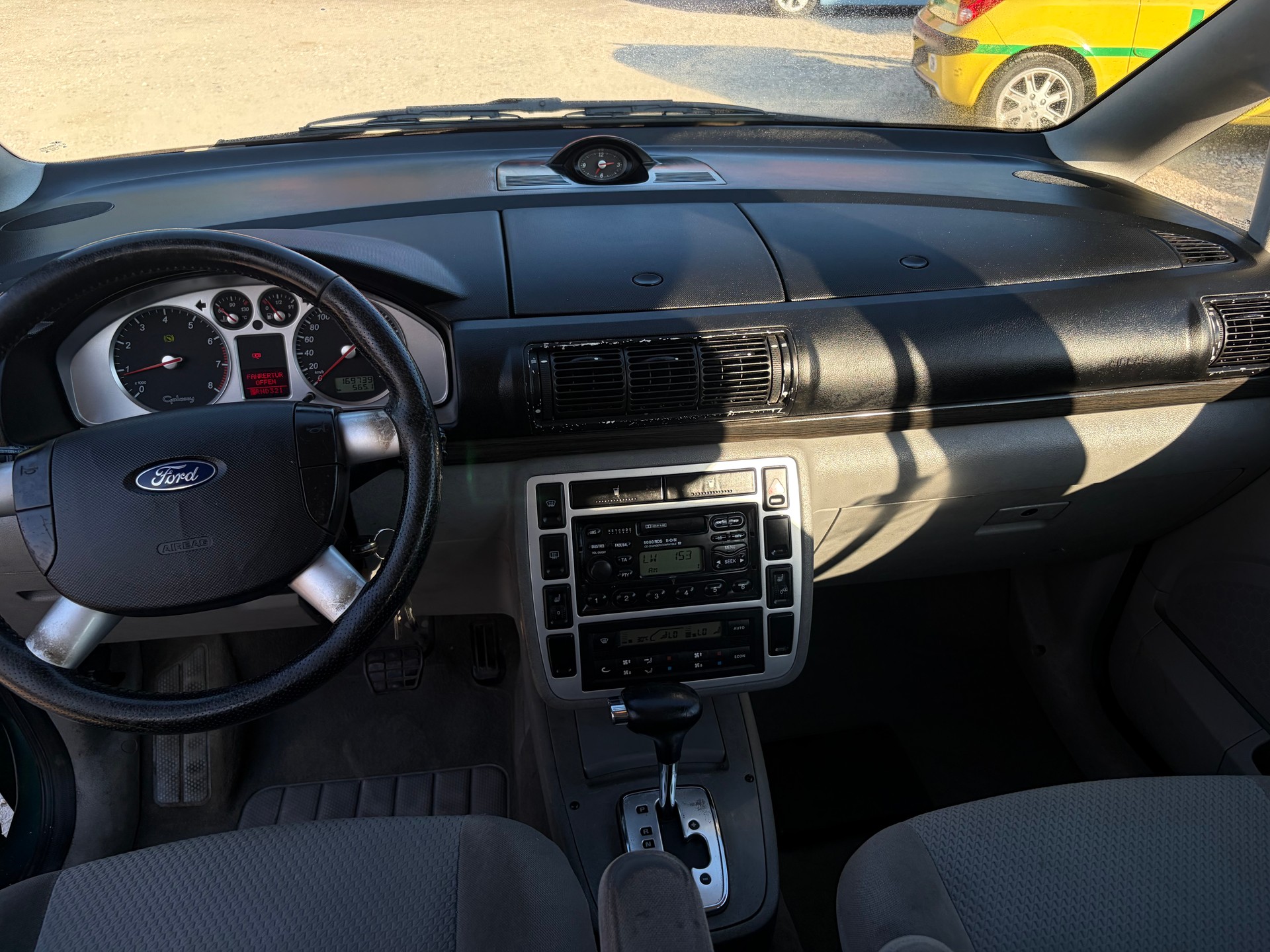 CITROEN C3 1.6i 16V Exclusive-image-10