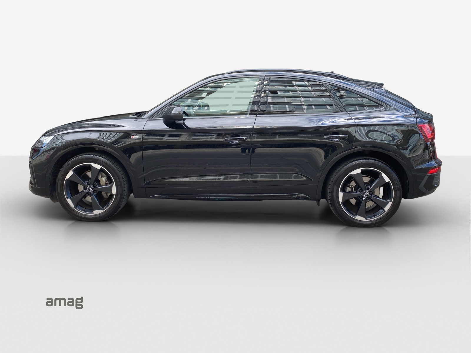 AUDI Q5 Sportback 45 TFSI S line quattro S-tronic-image-1