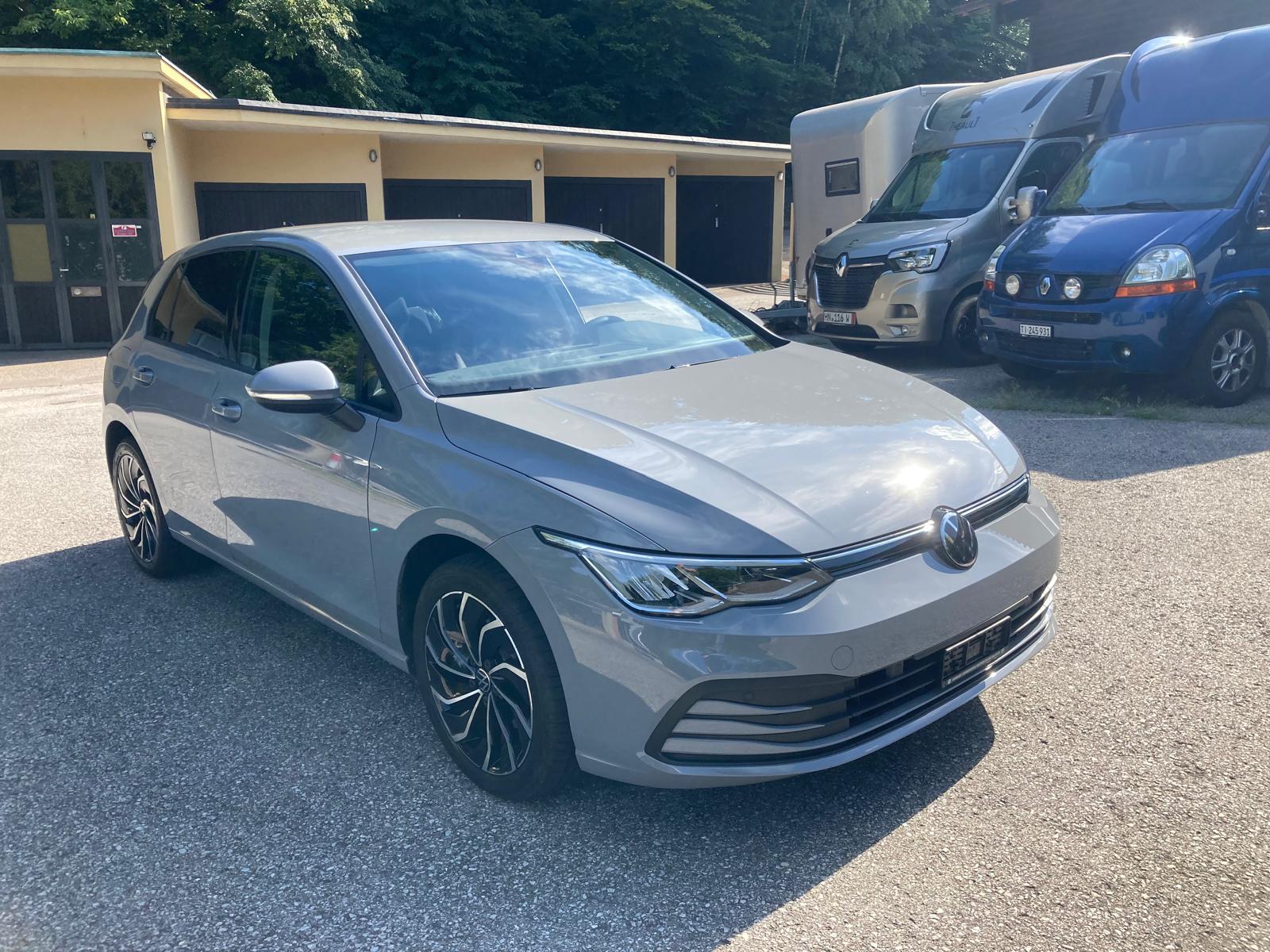 VW Golf 1.0 eTSI mHEV ACTLife DSG-image-0