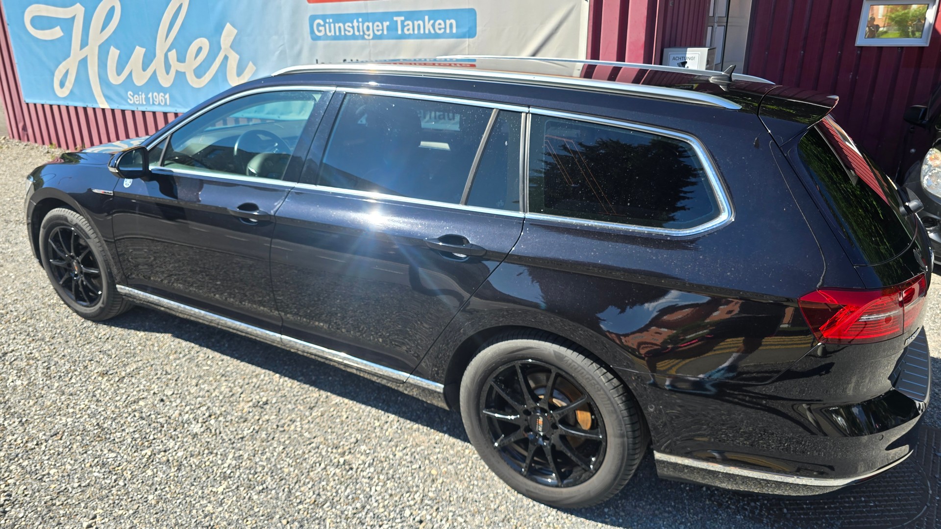 VW Passat Variant 2.0 TDI BMT Highline DSG 4Motion-image-9