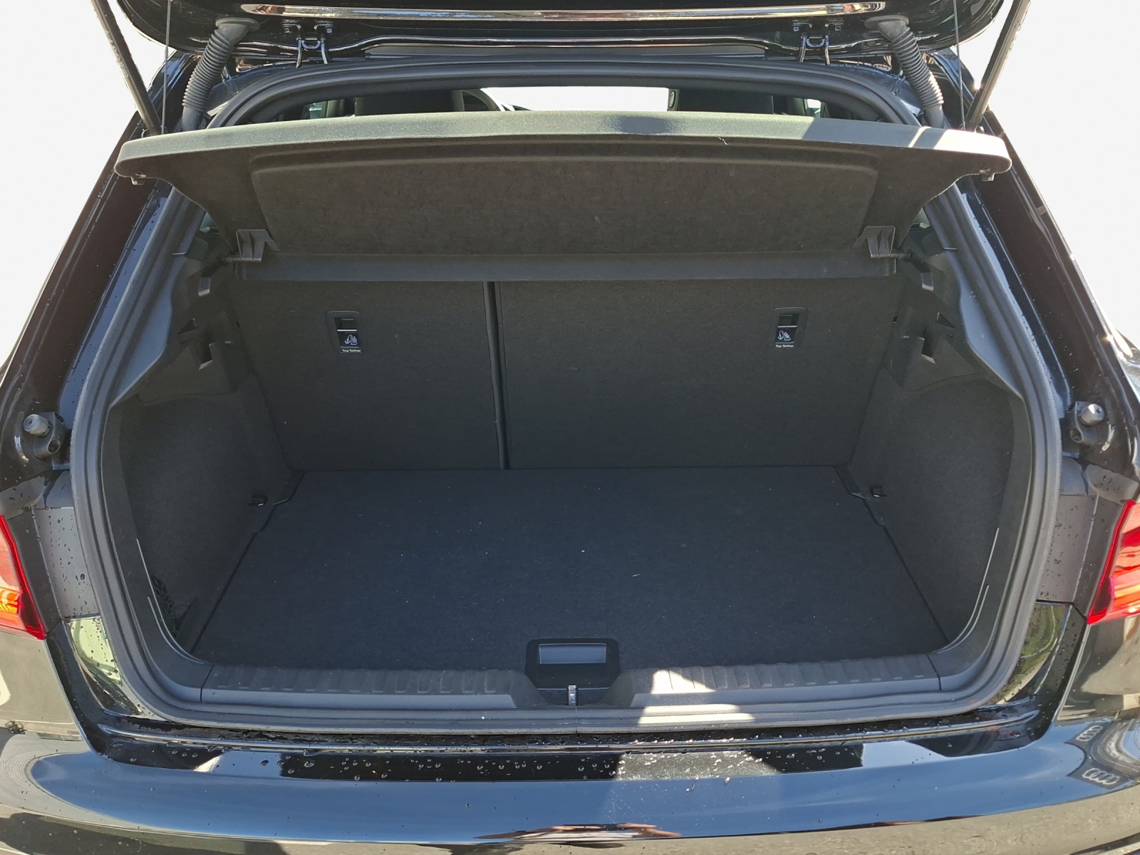 AUDI A1 Sportback 30 TFSI S Line Attraction-image-12