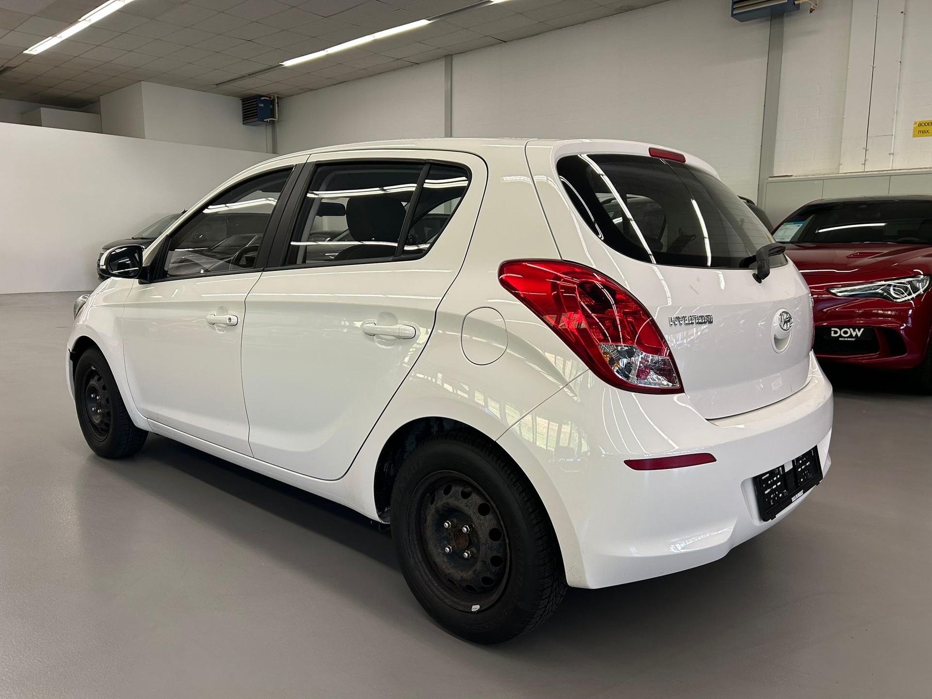 HYUNDAI i20 1.2 Pica-showroom-element-3