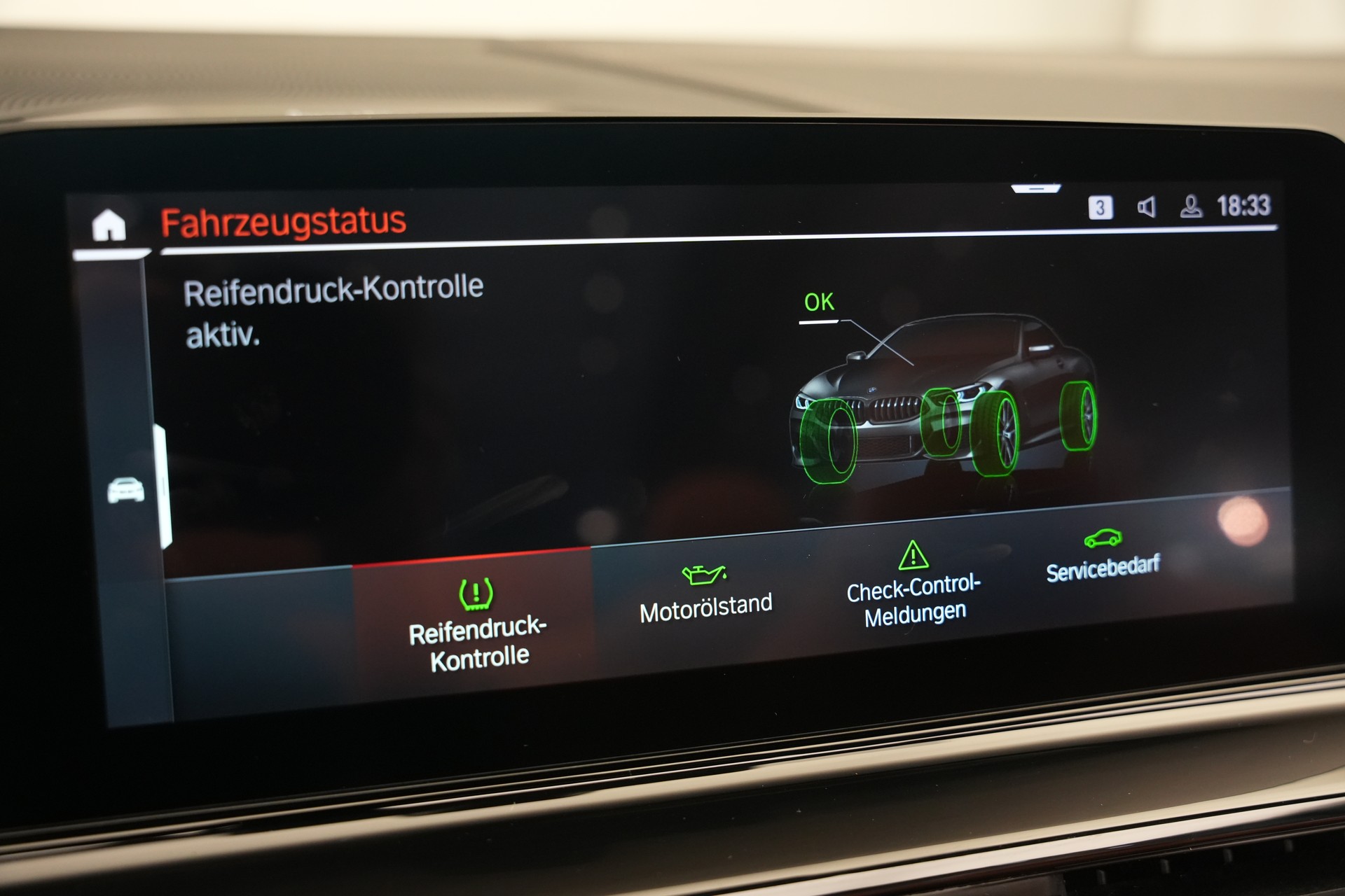 BMW M850i xDrive Steptronic Cabriolet *CH-Fahrzeug* *Dravitgrau* *B&W* *Carbon Exterieur*-image-43
