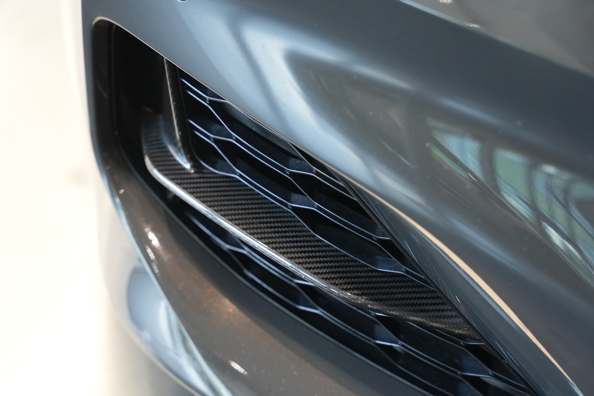 BMW M850i xDrive Steptronic Cabriolet *CH-Fahrzeug* *Dravitgrau* *B&W* *Carbon Exterieur*-image-13