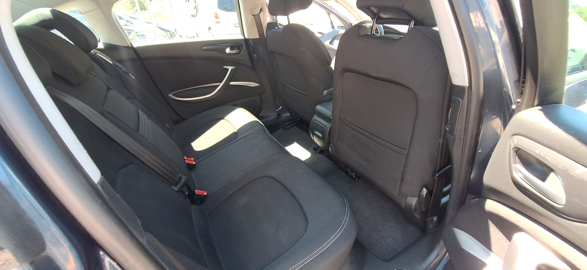 CITROEN C5 Berline 2.0 HDi Exclusive Automatic-image-11