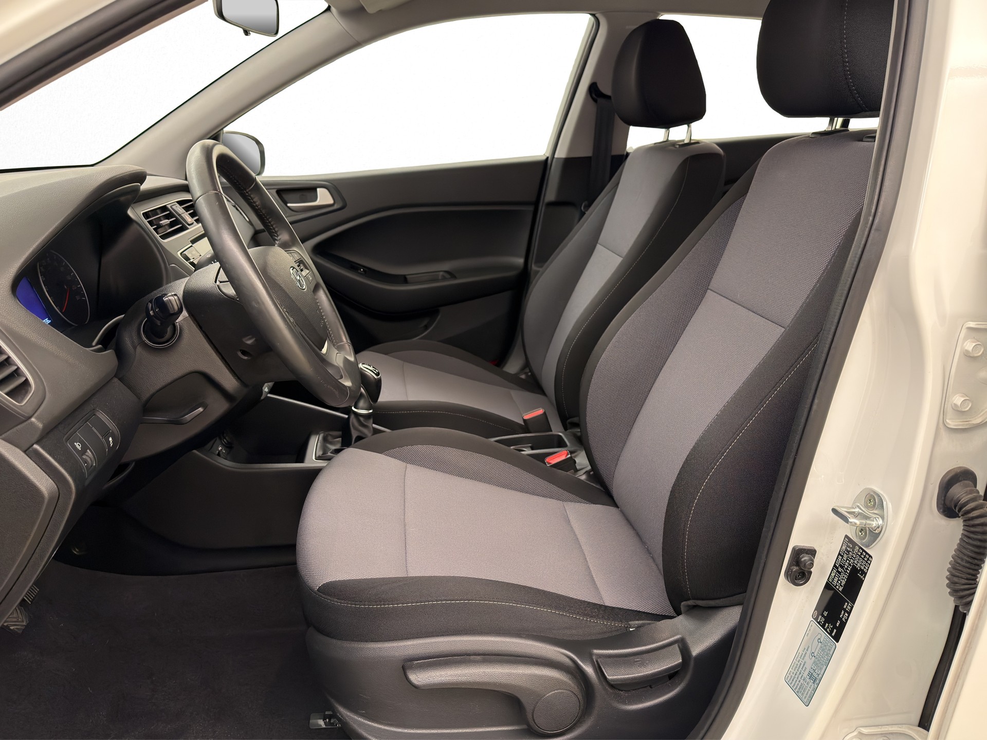 HYUNDAI i20 1.0 T-GDi Origo-image-6