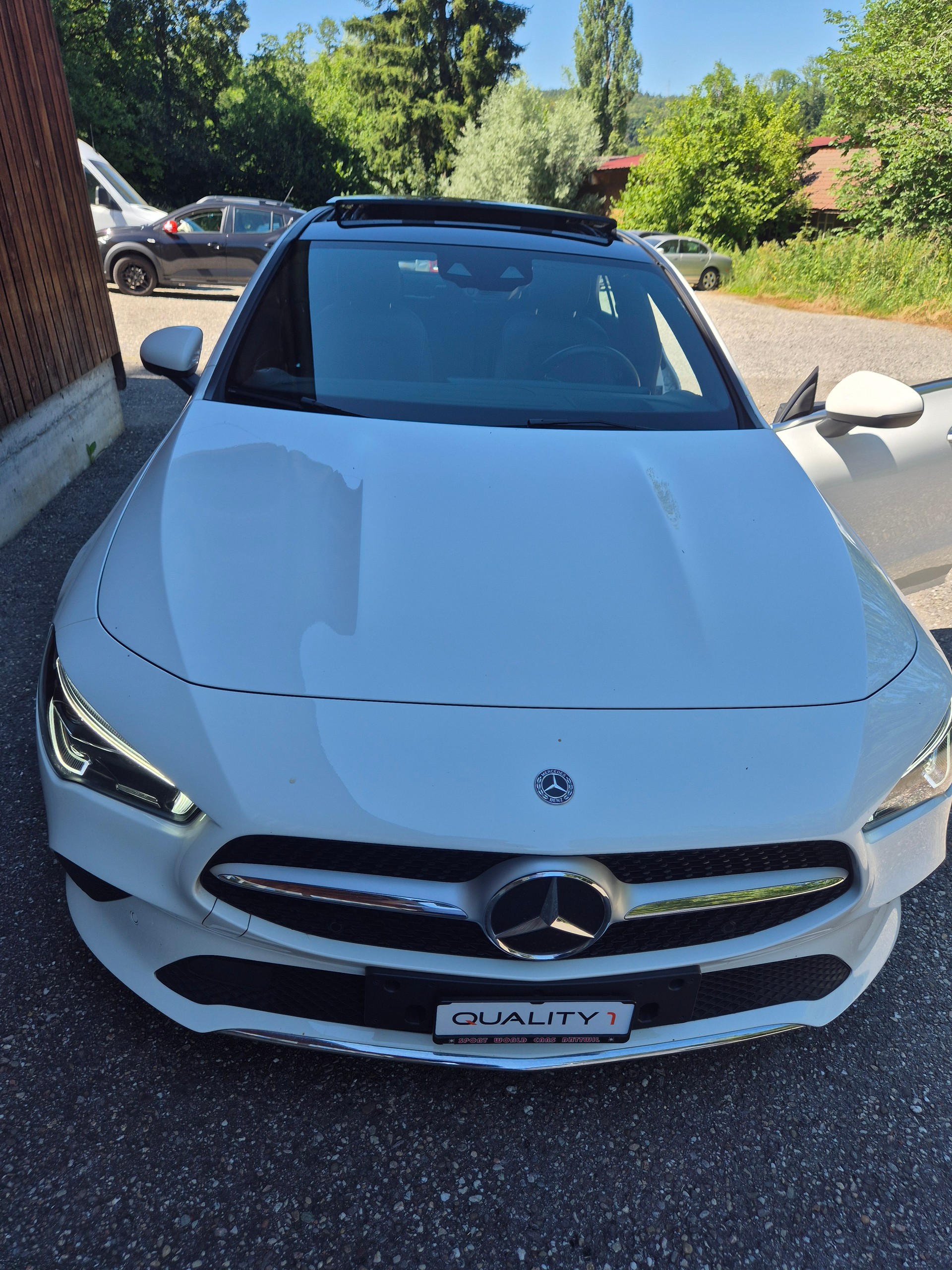 MERCEDES-BENZ CLA 250 4Matic AMG Line 7G-DCT-image-5