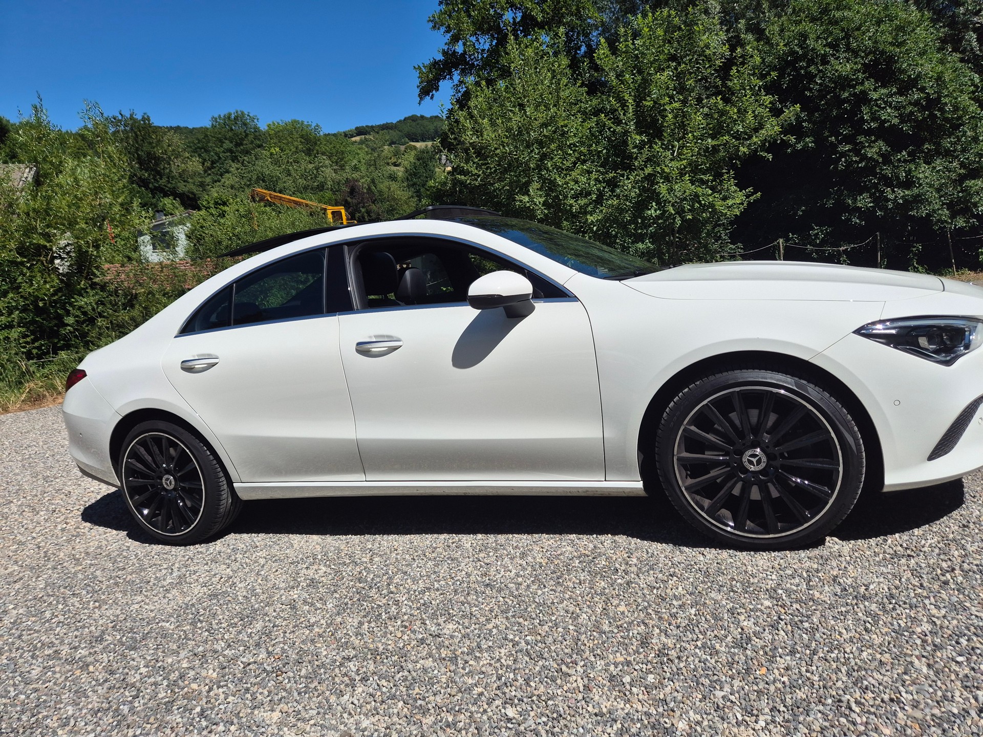 MERCEDES-BENZ CLA 250 4Matic AMG Line 7G-DCT-image-1