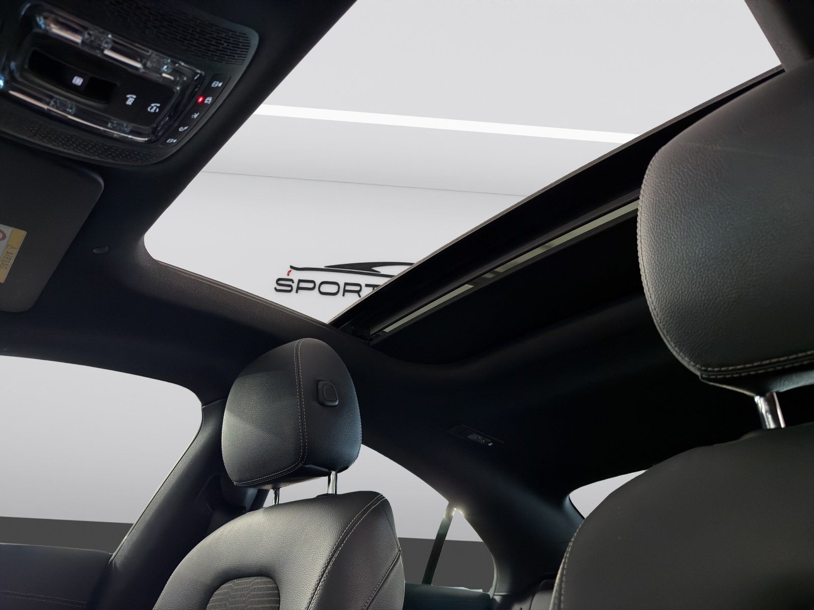 MERCEDES-BENZ CLA 250 4Matic AMG Line 7G-DCT-image-14