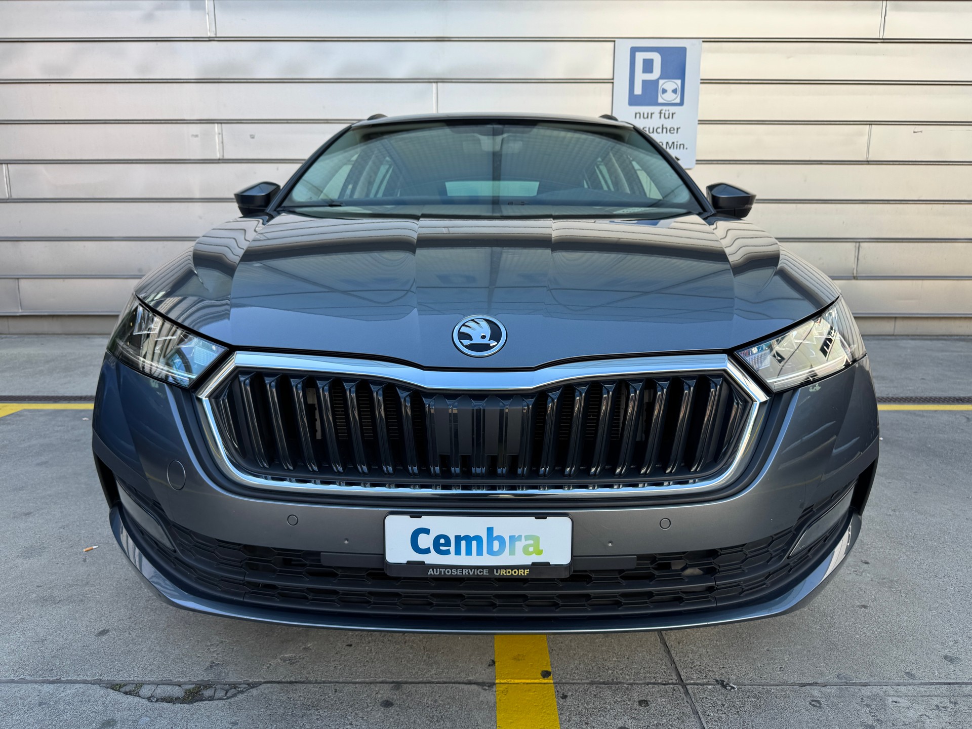 SKODA Octavia Combi 2.0 TDI DSG Ambition 4x4-image-2