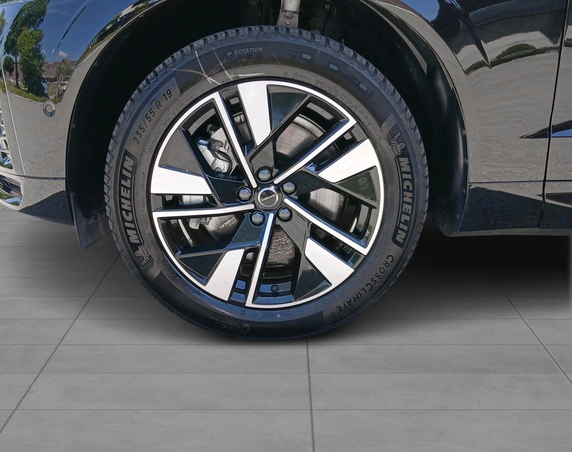 VOLVO XC60 2.0 T6 TE Plus Dark eAWD-image-10