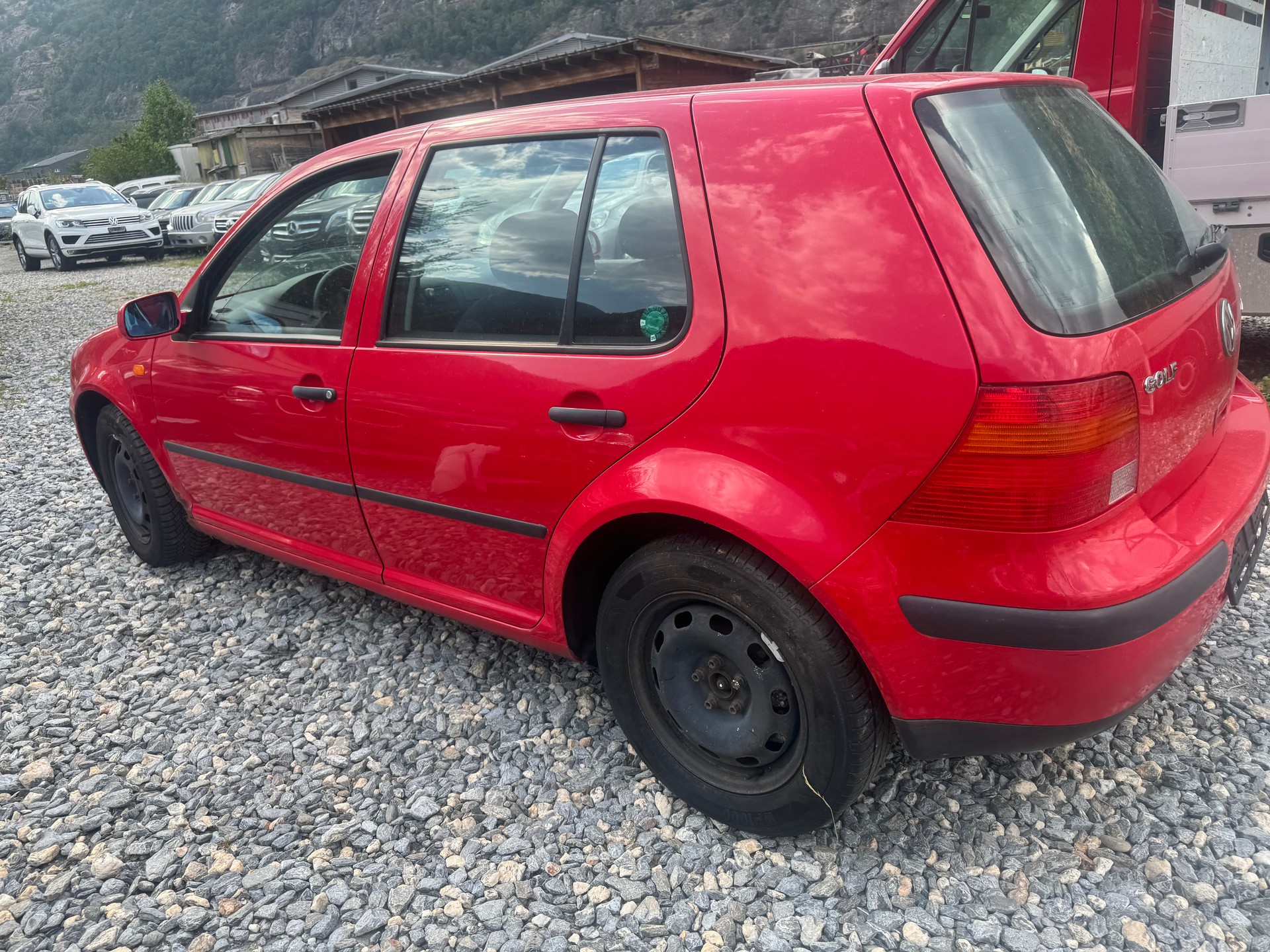 VW Golf 1.8 Comfortline 4Motion-image-10
