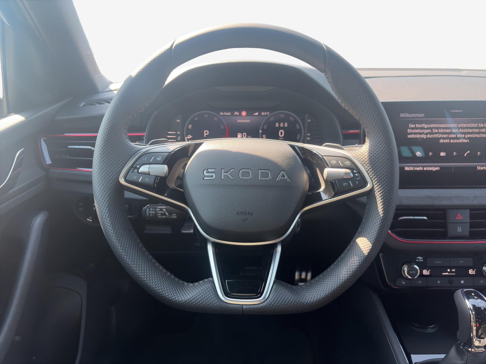 SKODA Kamiq 1.0 TSI Dynamic DSG-image-9