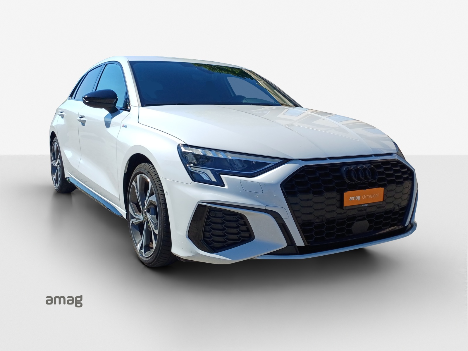 AUDI A3 Sportback 35 TFSI S line Attraction S-tronic-image-5