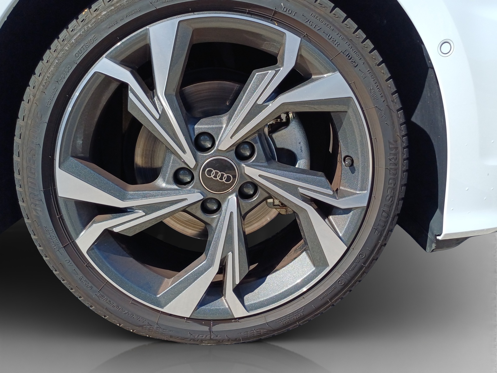 AUDI A3 Sportback 35 TFSI S line Attraction S-tronic-image-13