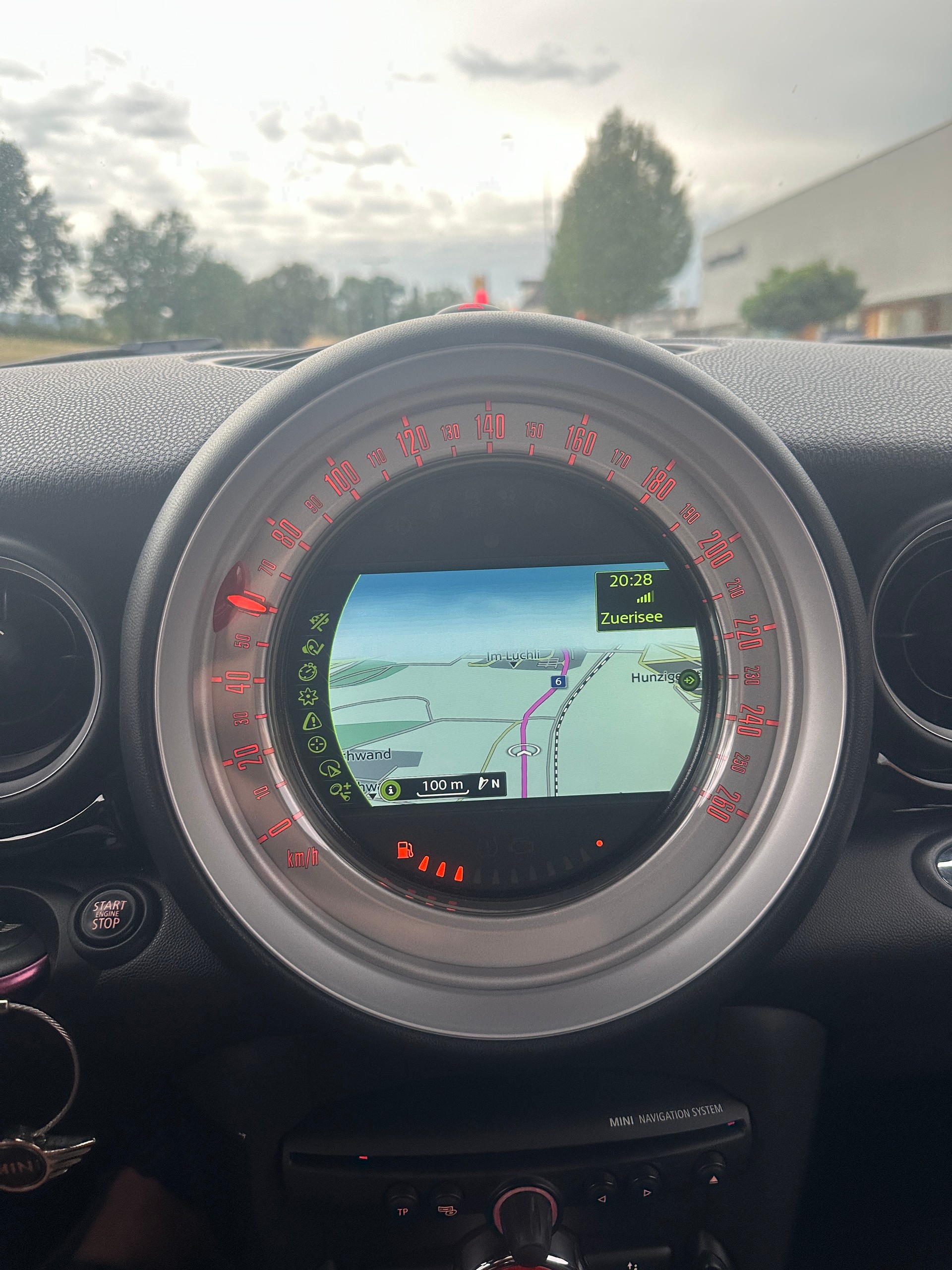 MINI Cooper S Cabriolet-image-12
