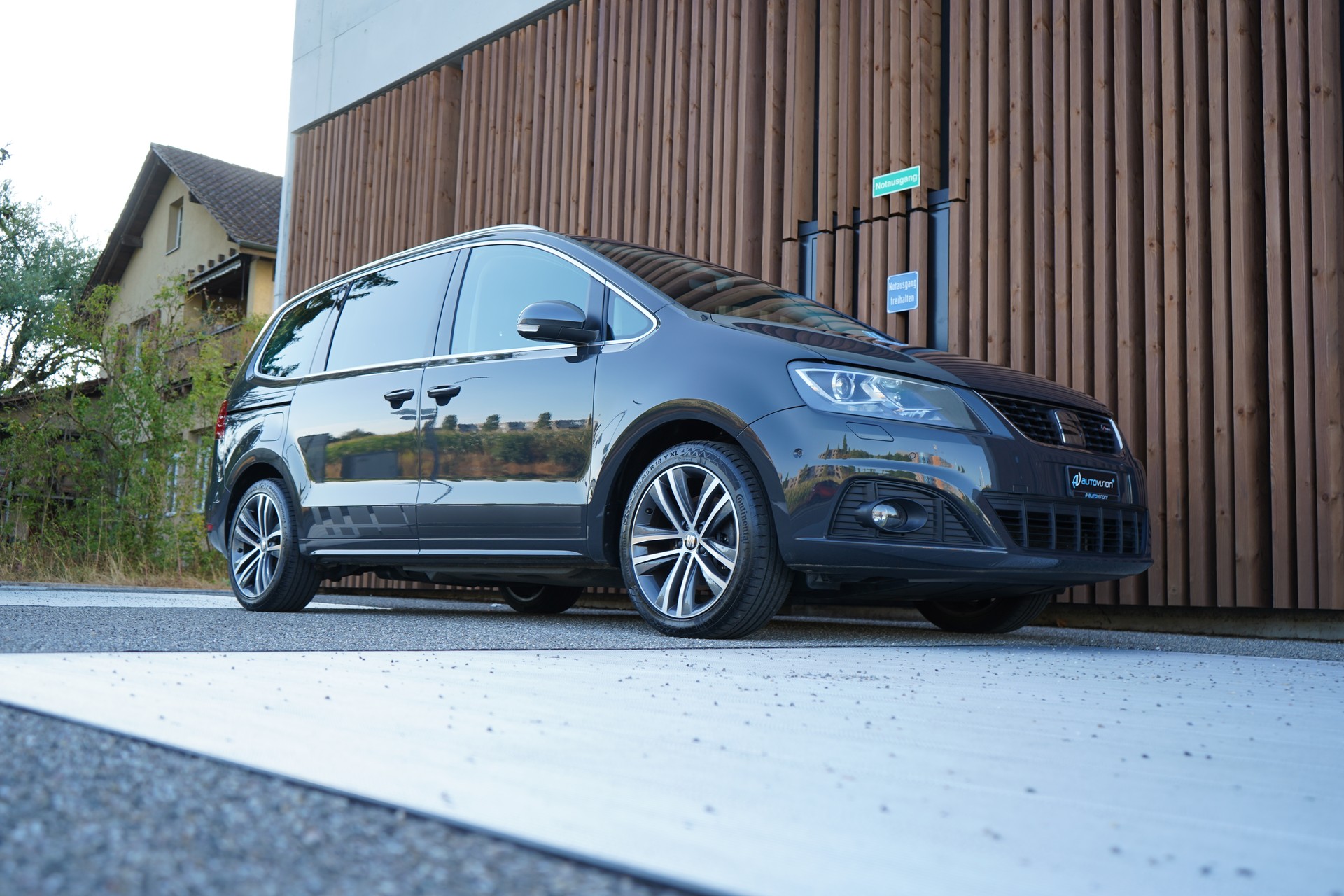 SEAT ALHAMBRA 1.4 TSI FR LINE DSG l 150 PS-image-11