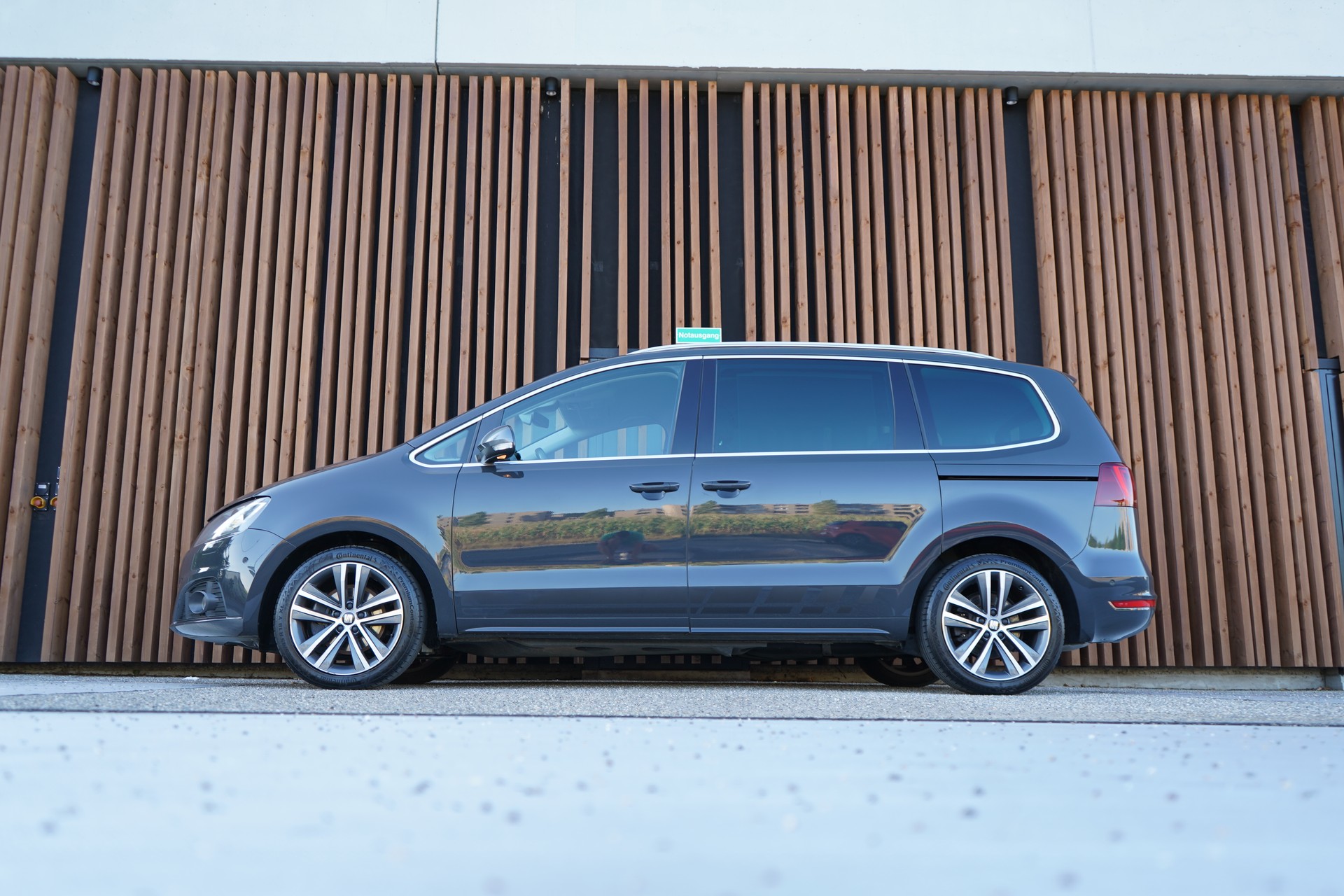 SEAT ALHAMBRA 1.4 TSI FR LINE DSG l 150 PS-image-1