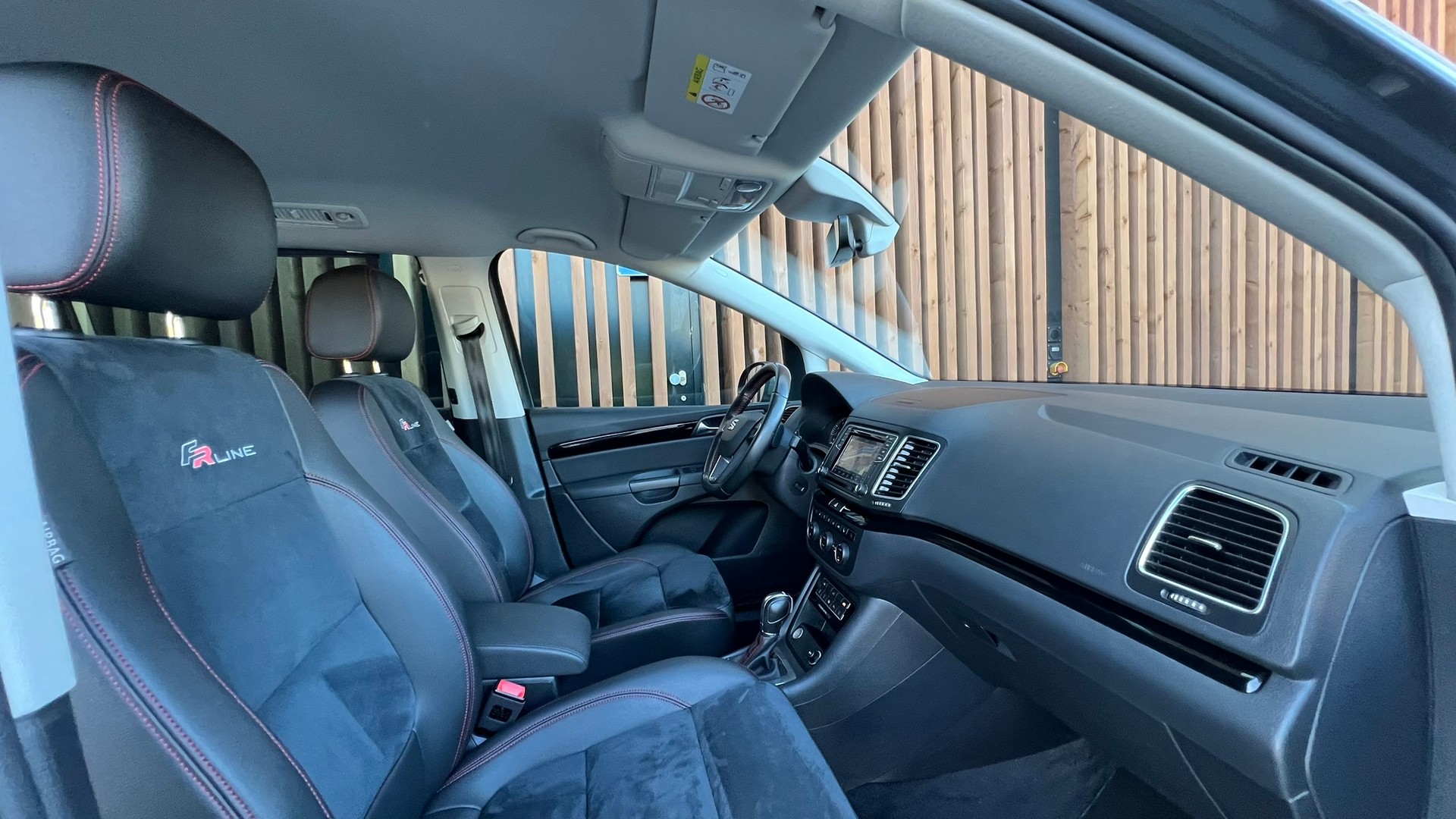 SEAT ALHAMBRA 1.4 TSI FR LINE DSG l 150 PS-image-22