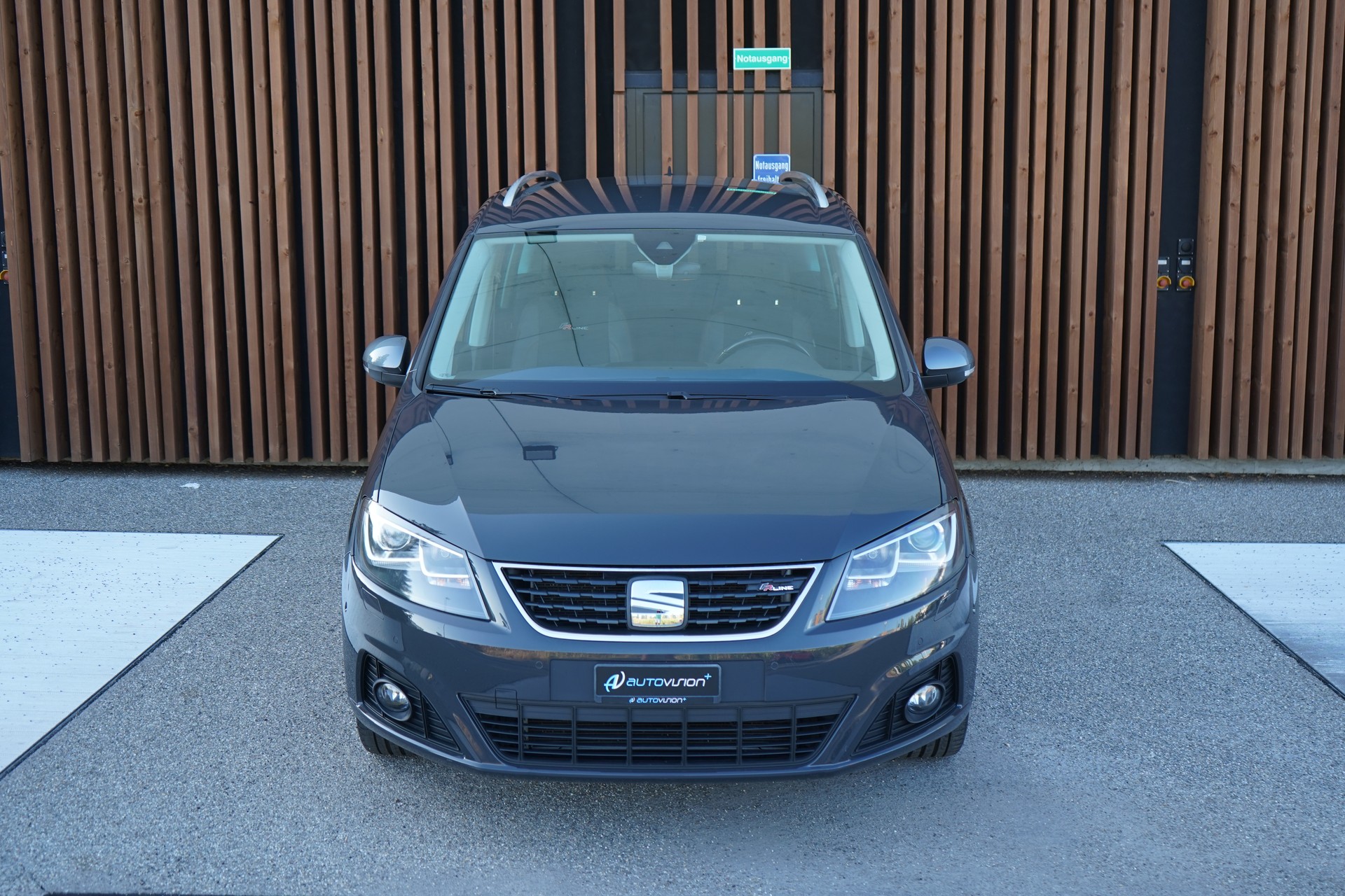 SEAT ALHAMBRA 1.4 TSI FR LINE DSG l 150 PS-image-12