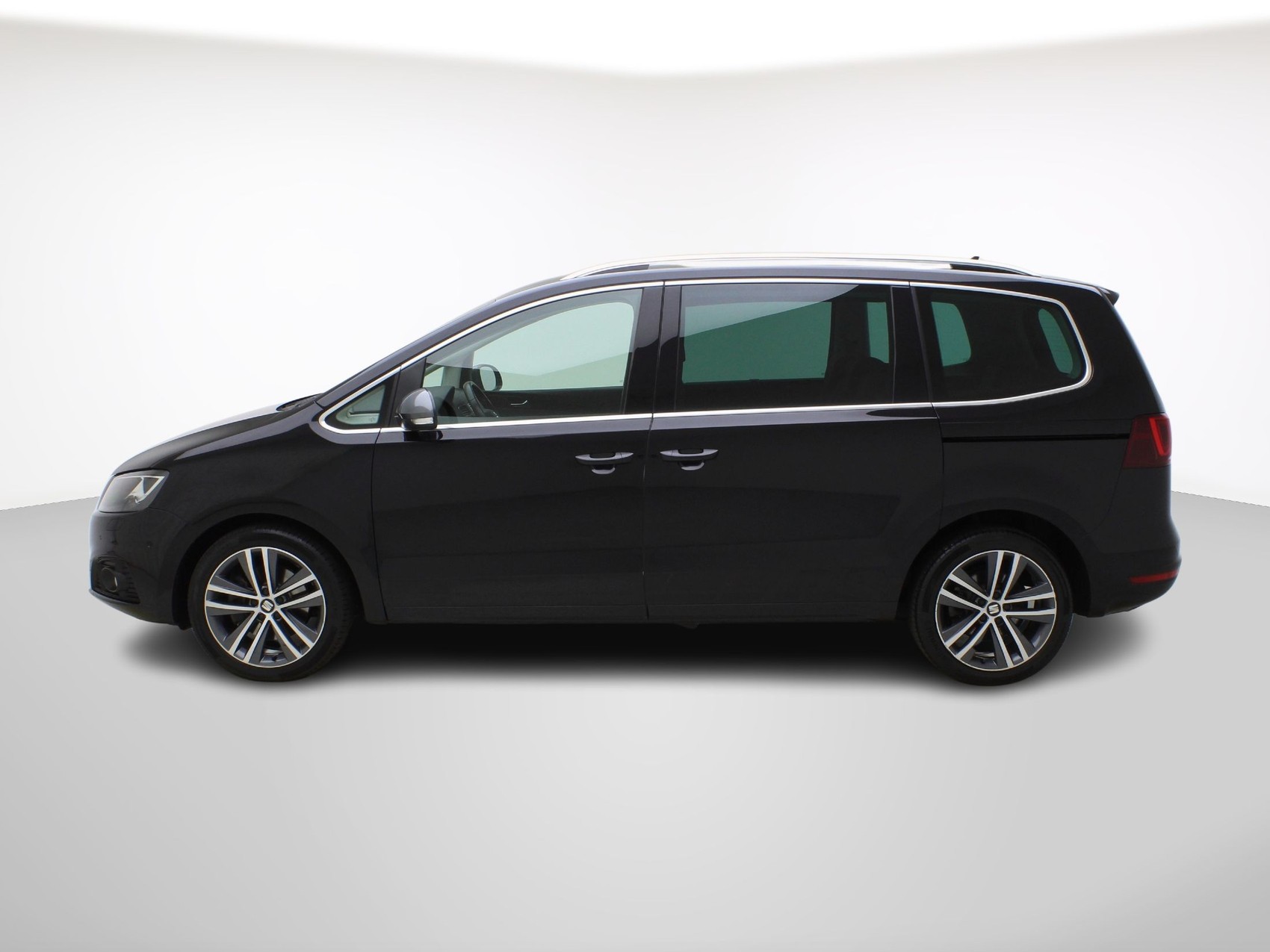 SEAT Alhambra 2.0 TDI DSG Hola FR 4x4-image-2