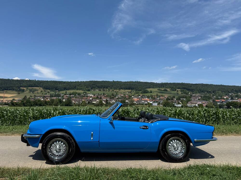 TRIUMPH Spitfire 1500-image-2