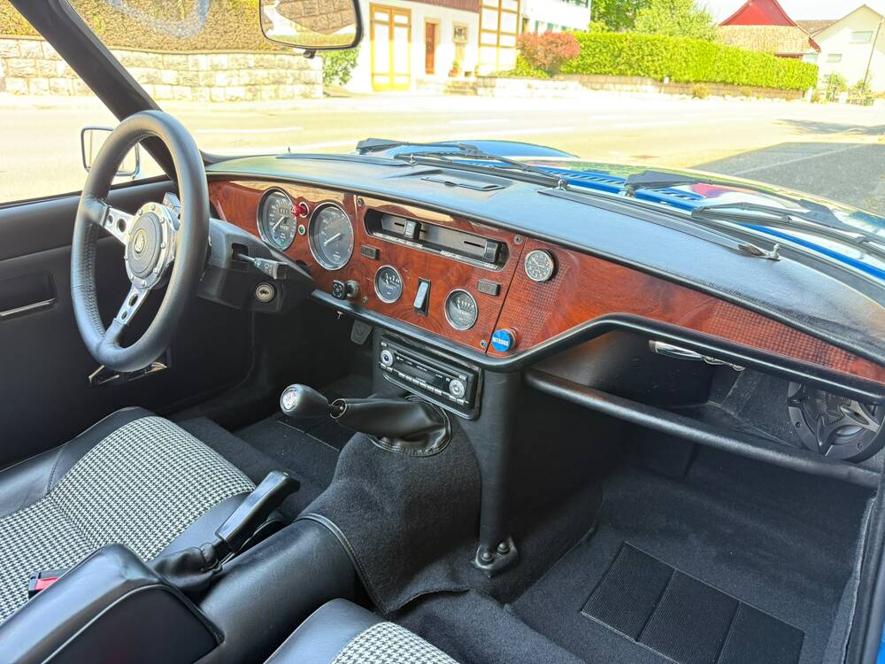 TRIUMPH Spitfire 1500-image-10
