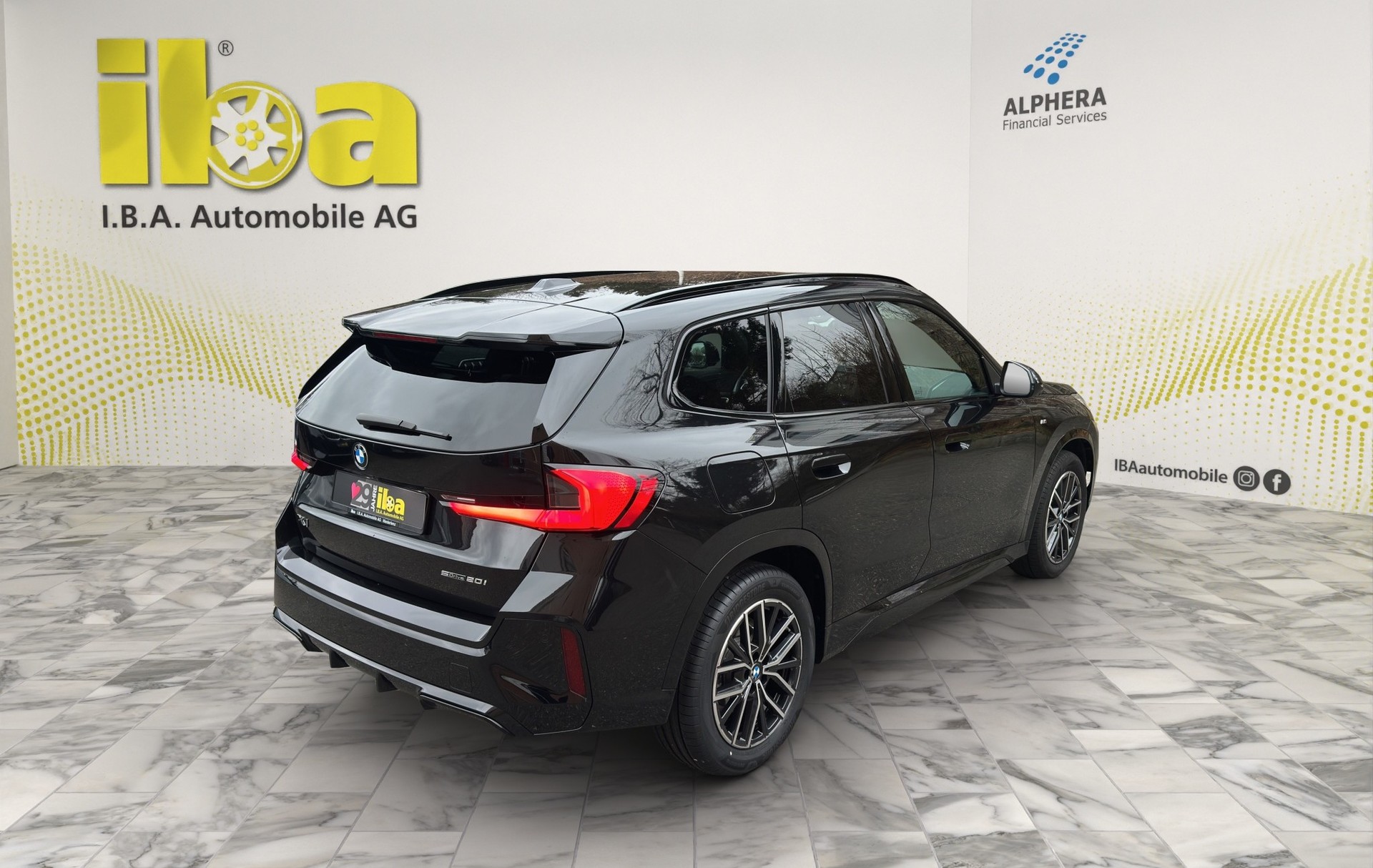 BMW X1 sDrive 20i 48V M Sport INNOVATIONSPAKET-image-4