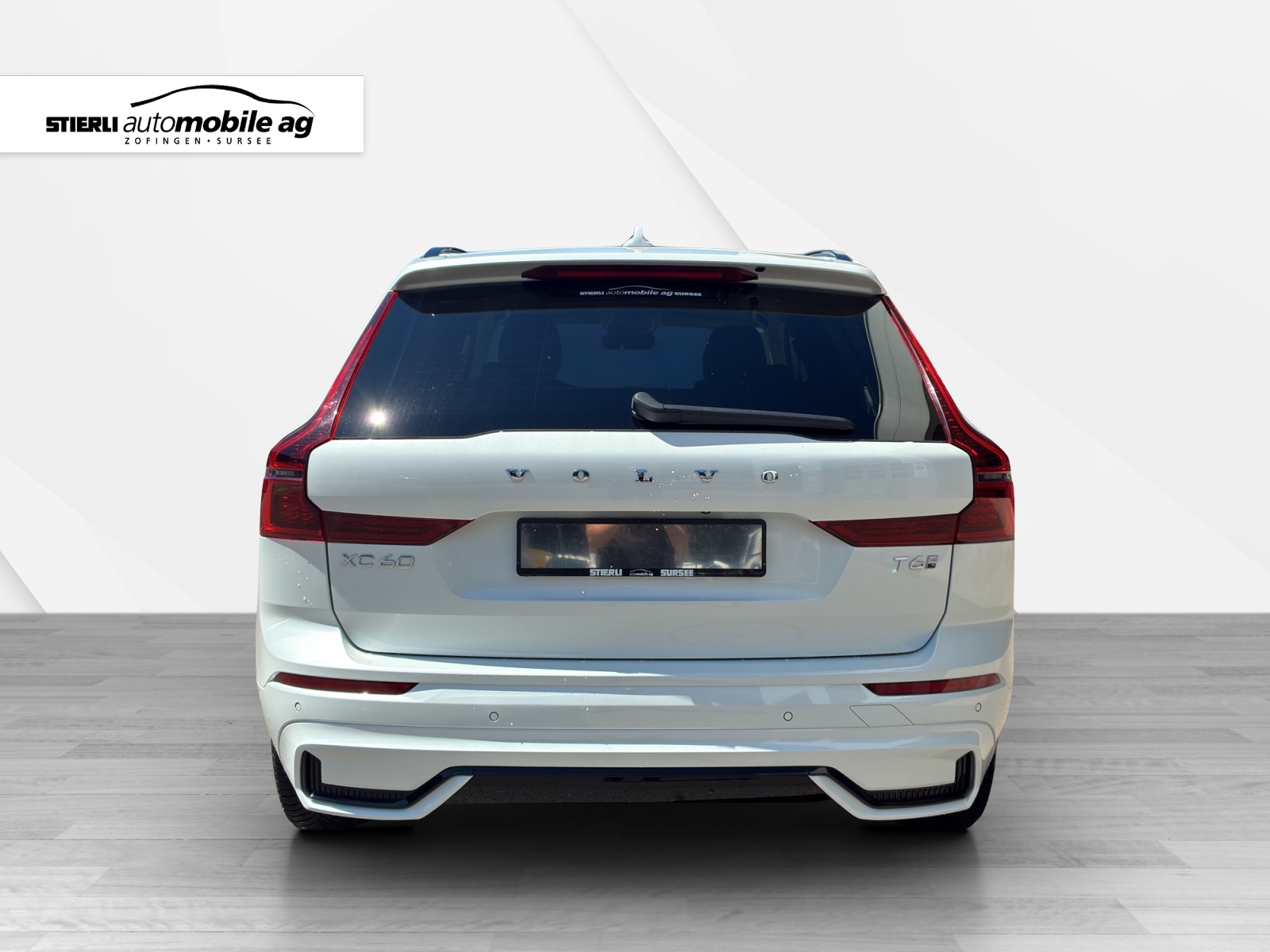 VOLVO XC60 2.0 T6 TE Plus Dark eAWD-image-5