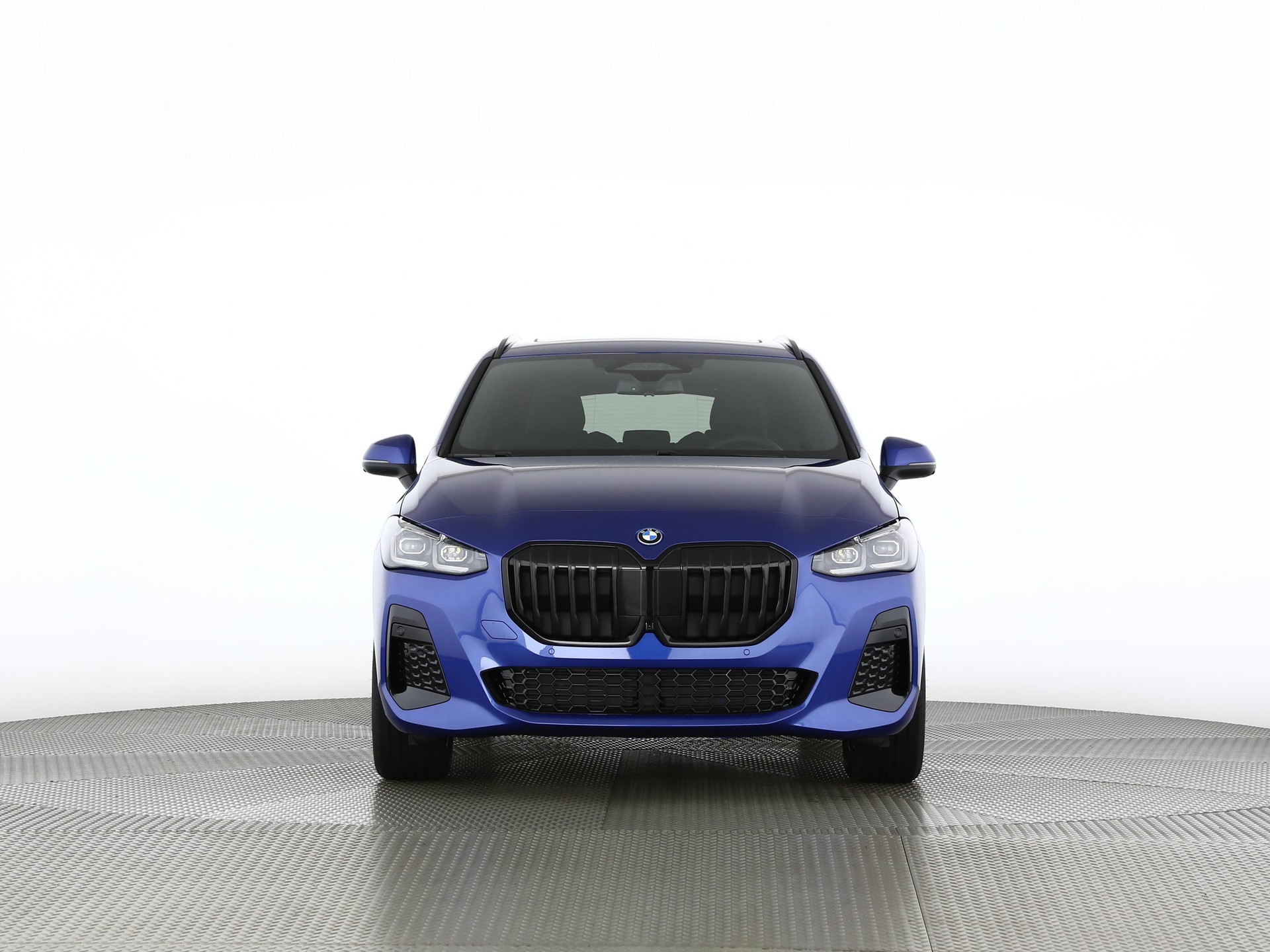 BMW 230e xDrive paddles Active Tourer-image-4