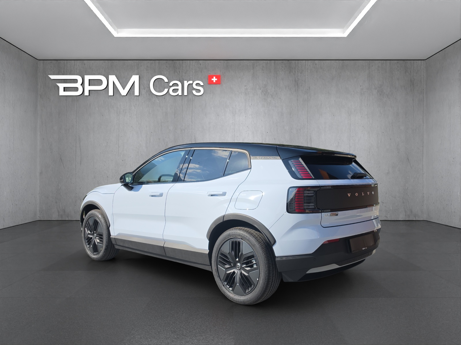 Image VOLVO EX-30 EX30 Cross Country P8 69 kWh AWD Plus