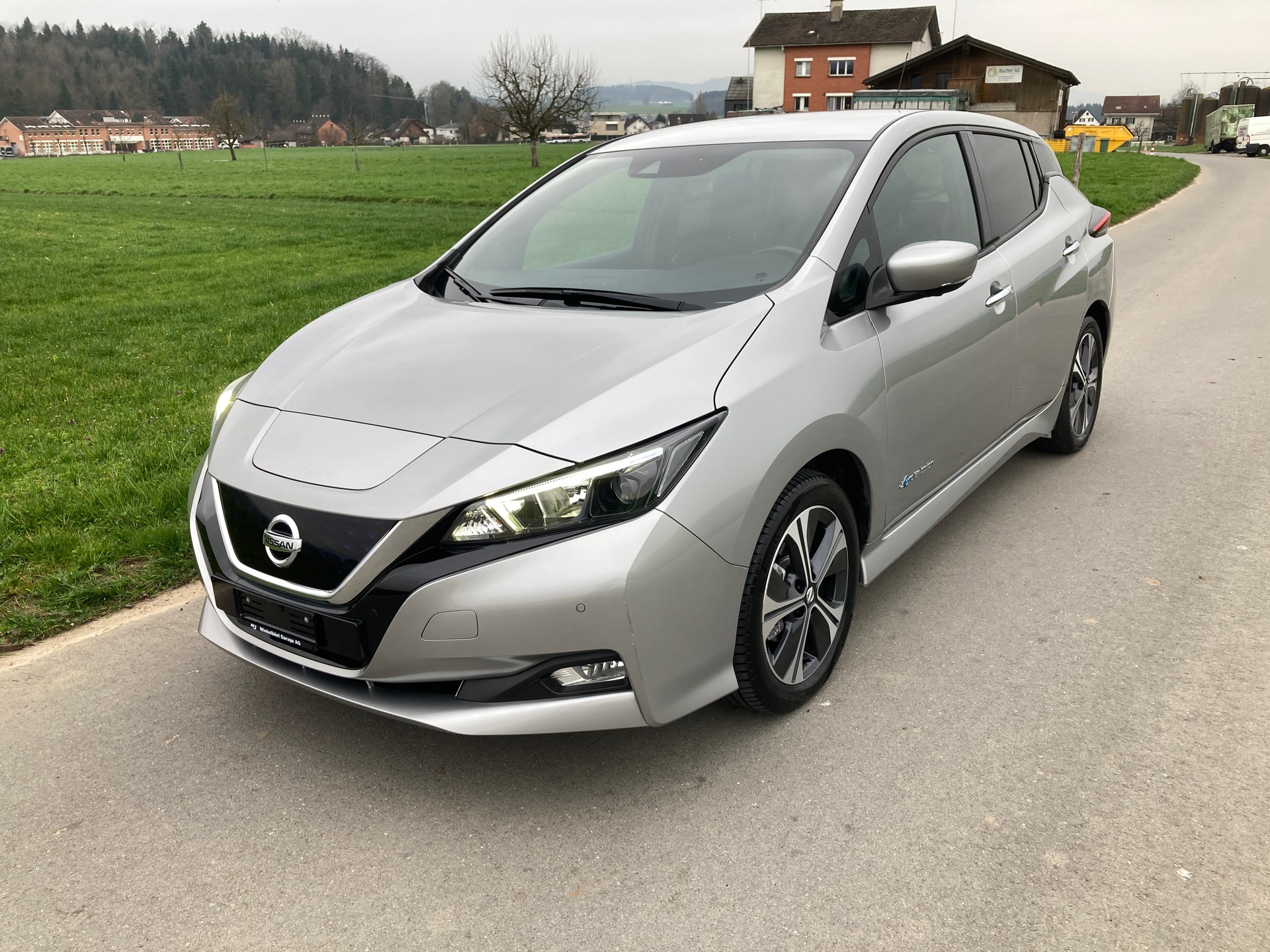NISSAN Leaf N-Connecta (incl. battery)-image-0