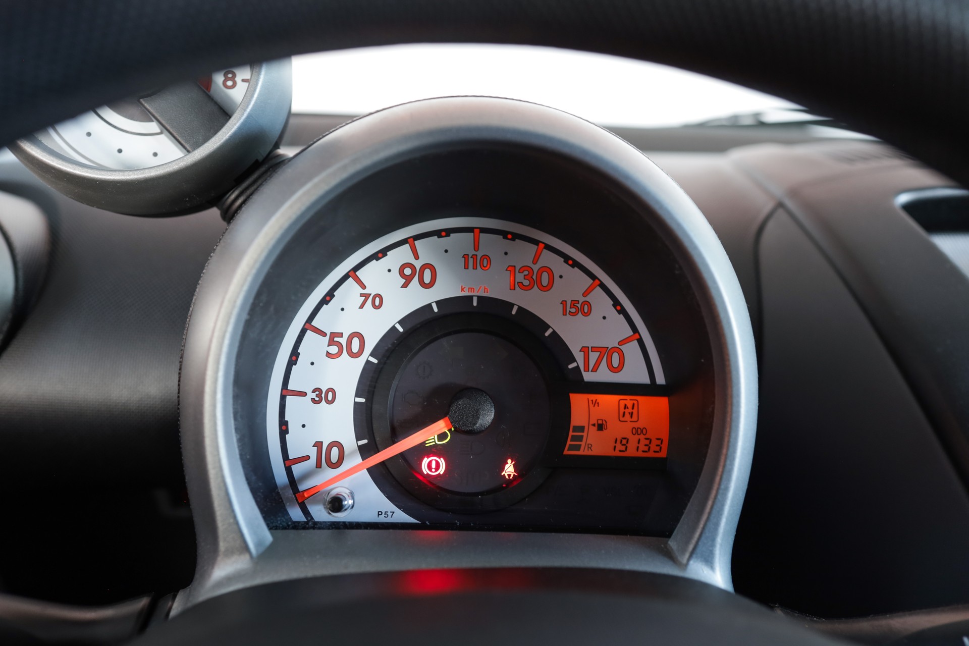 PEUGEOT 107 1.0 Trendy BMP5-image-15