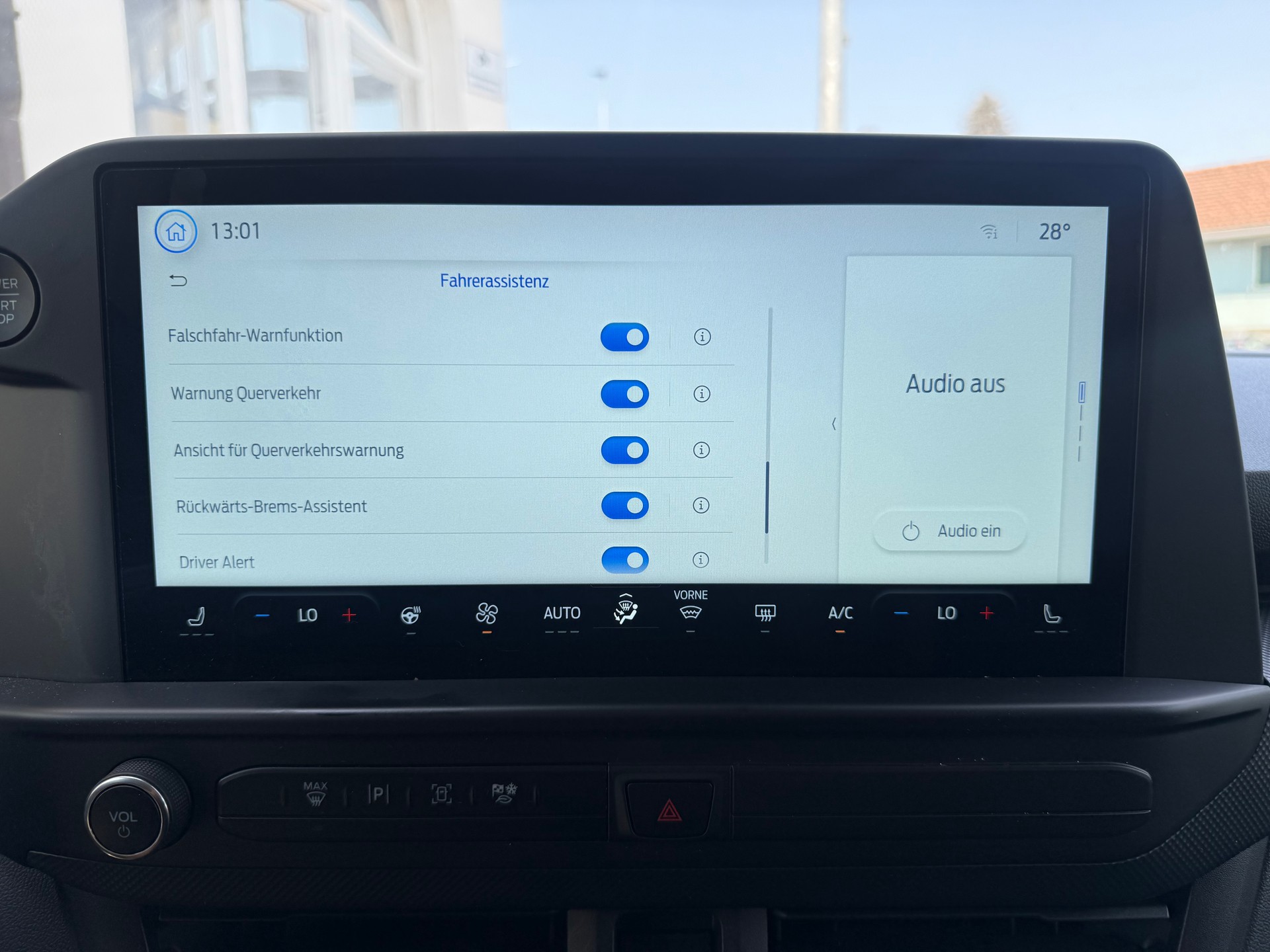 FORD Transit C Kombi 320 L2 2.0 EcoBlue 170 Trend-image-18