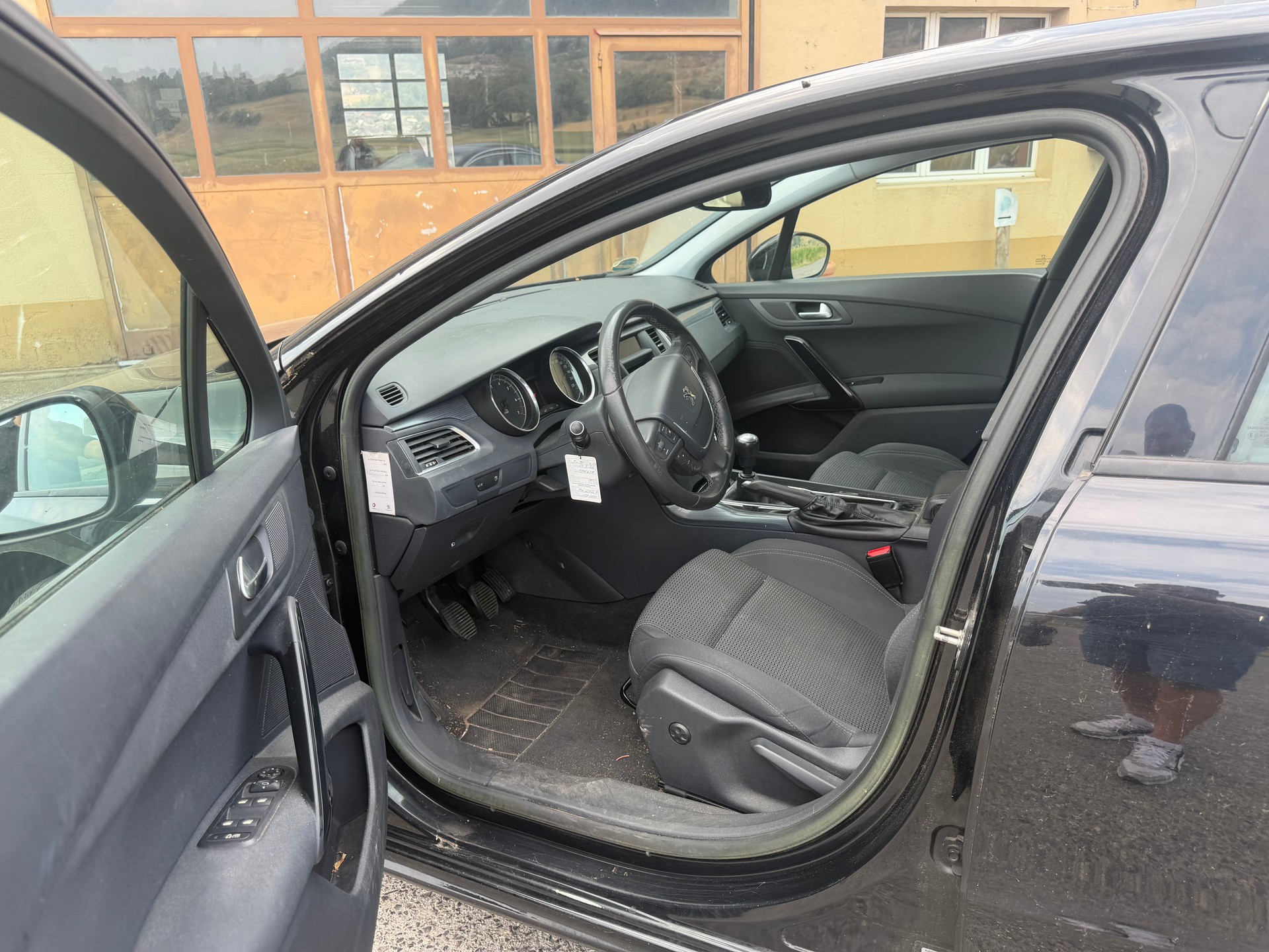 PEUGEOT 508 SW-image-7