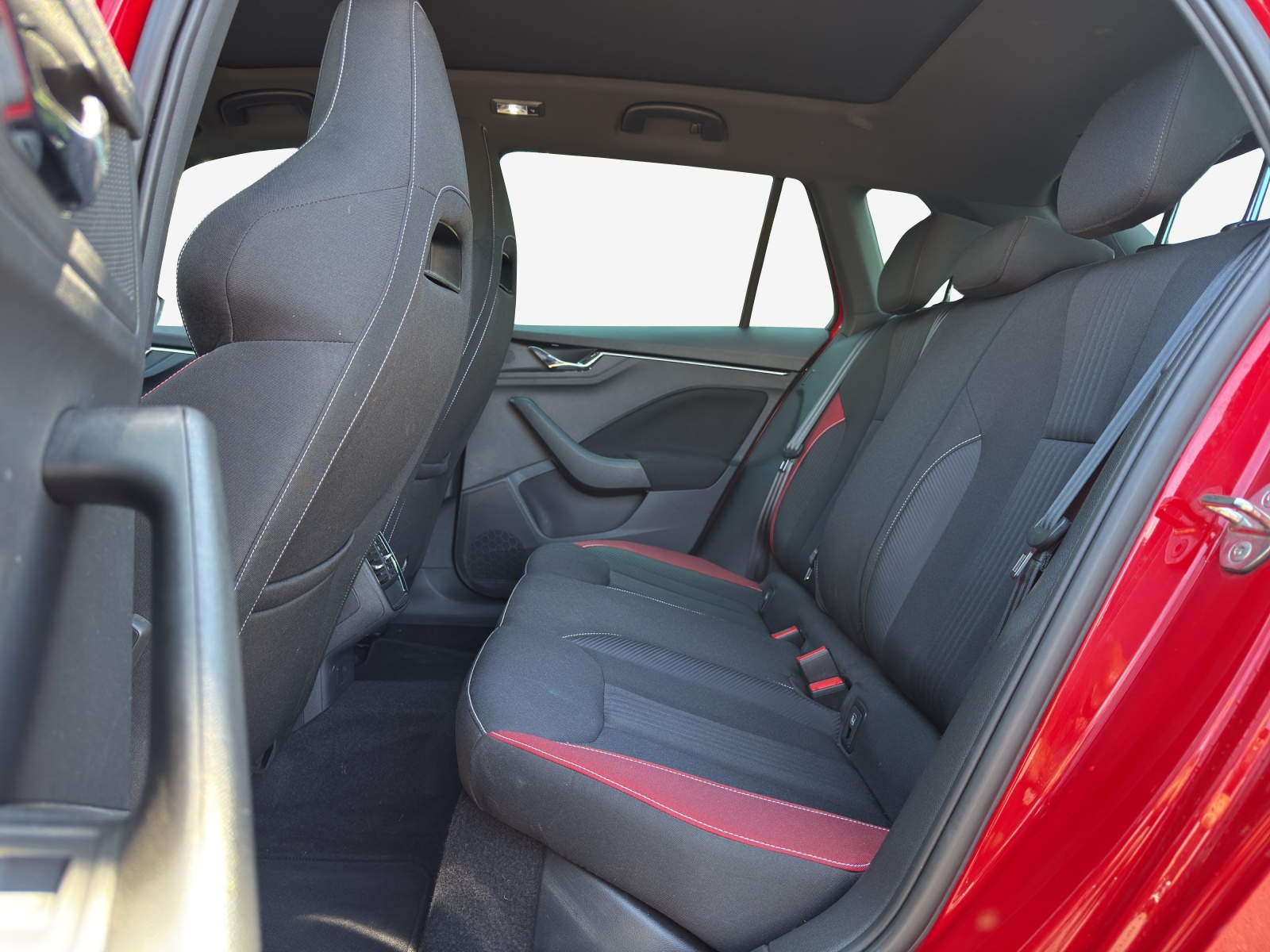 SKODA Kamiq 1.5 TSI ACT Monte Carlo DSG-image-11