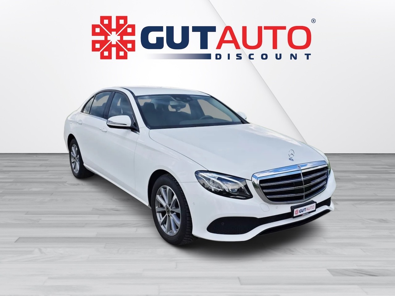 MERCEDES-BENZ E 220 d 4Matic 9G-Tronic-image-4