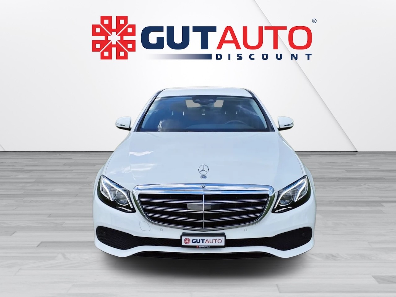 MERCEDES-BENZ E 220 d 4Matic 9G-Tronic-image-5