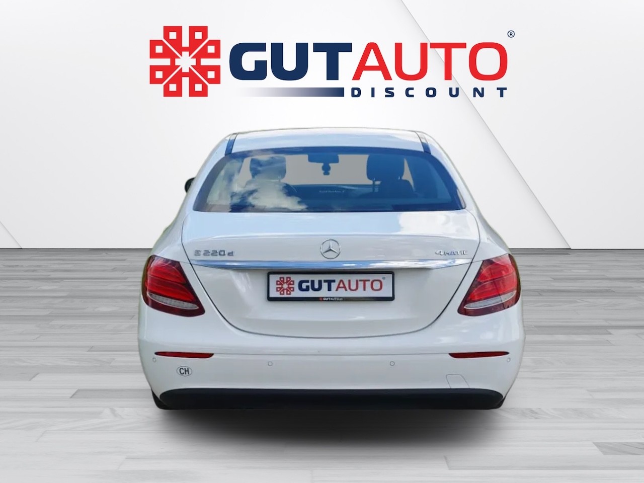 MERCEDES-BENZ E 220 d 4Matic 9G-Tronic-image-2