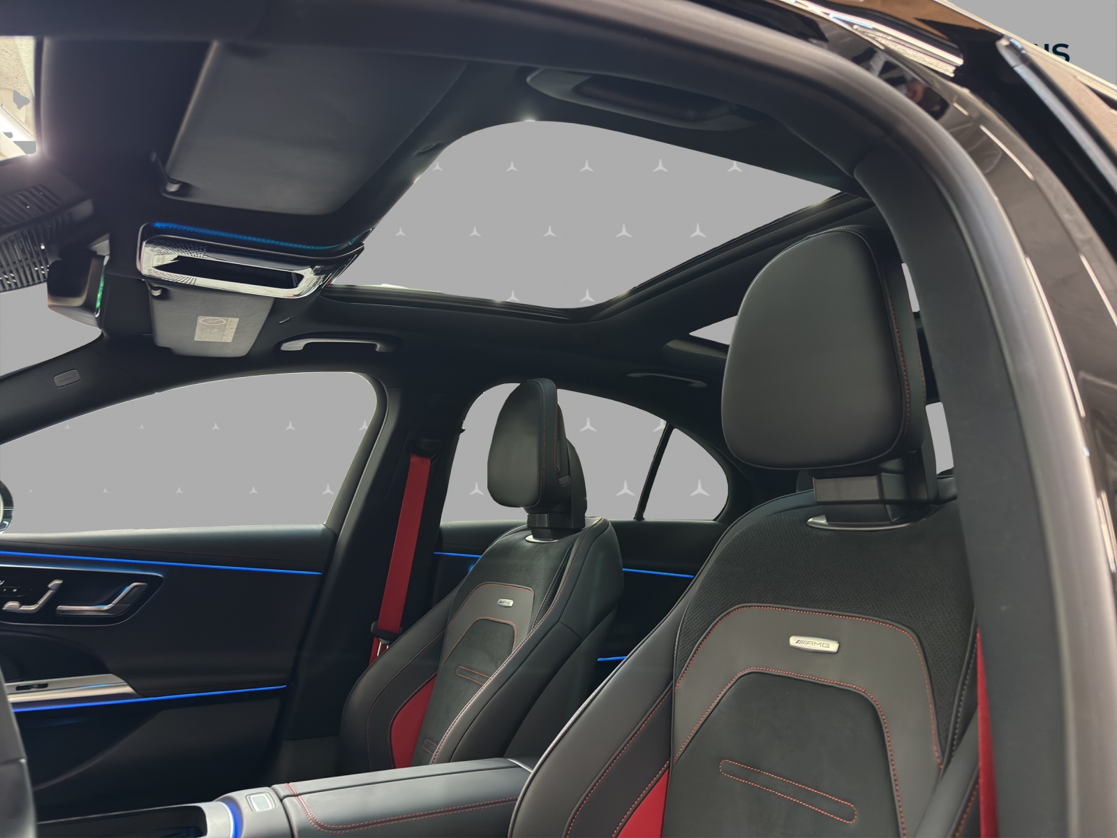 MERCEDES-BENZ E 53 AMG Hybrid 4M / DISTRONIC / 360 Grad Kamera / Panorama-Dach-image-8